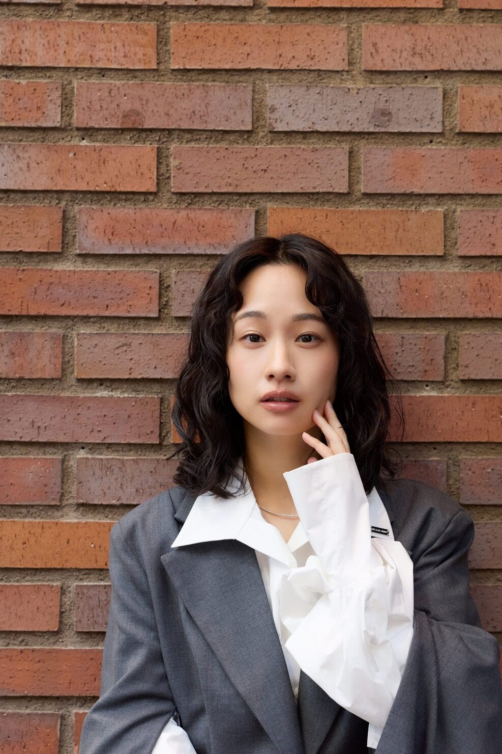 藤間爽子さん「砂の世界は、どんな空間なのか。ひたすら想像しています」｜舞台『砂の女』インタビュー