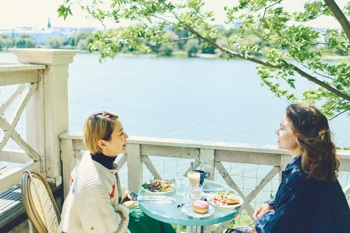 奈緒さん、ヘルシンキで同年代のアーティストオーナさんと過ごす1日