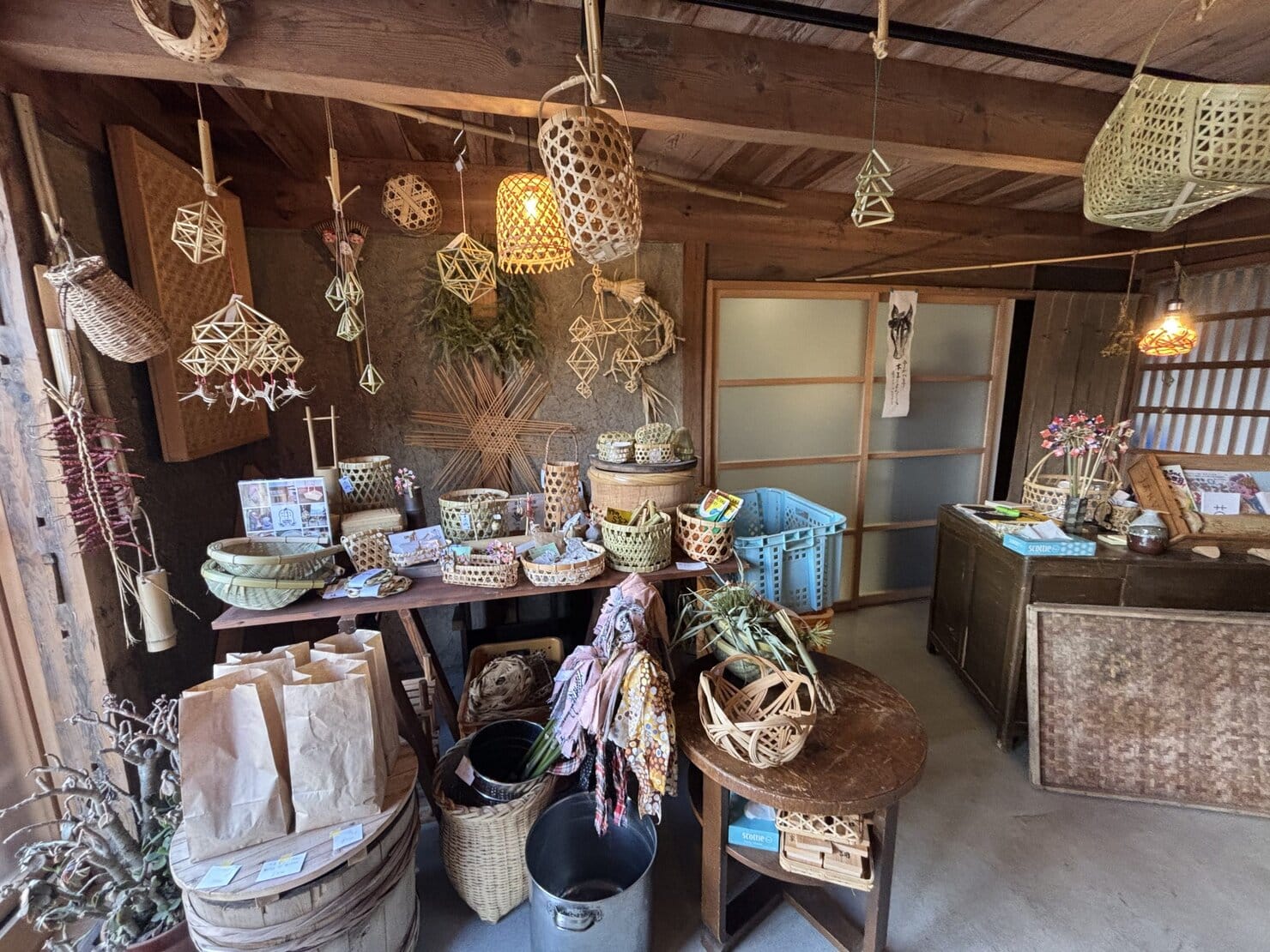 神戸市北区にあるシェアスペース結(むすひ)店内