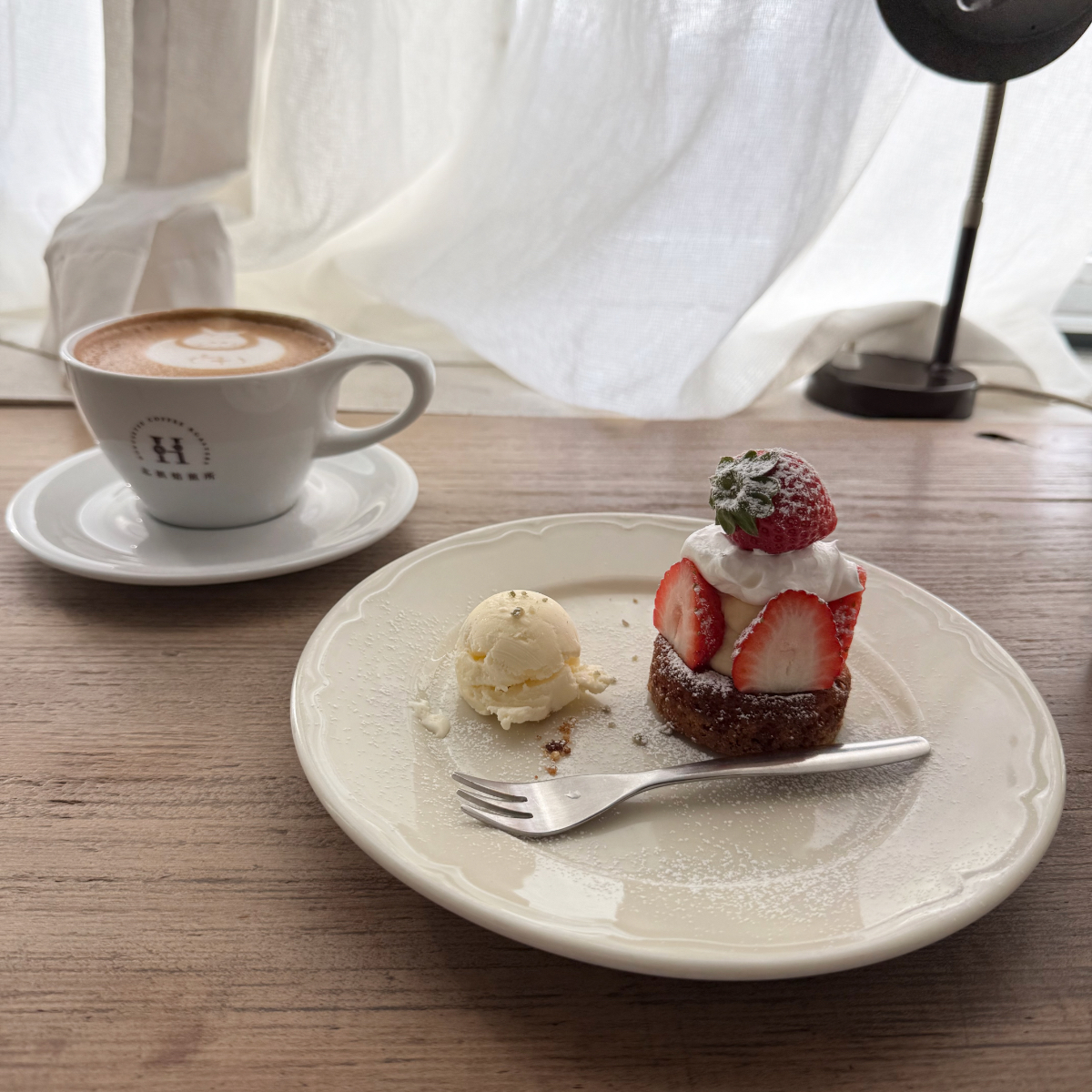 北摂焙煎所cafematinいちごのタルト