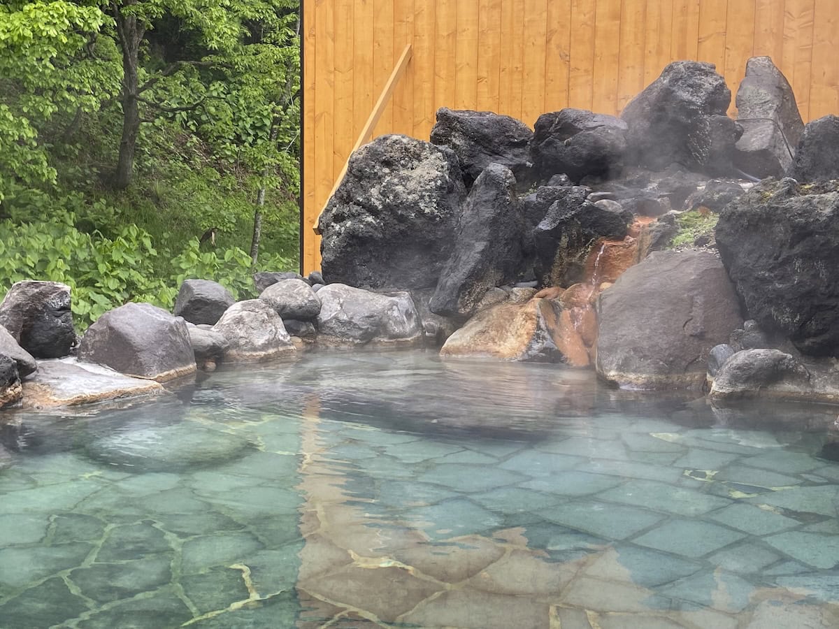 北海道中標津町 養老牛温泉の「温泉の素 湯宿だいいち」露天風呂