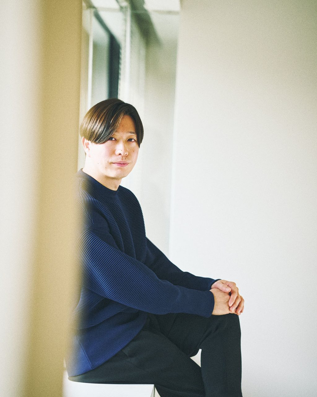 「日々“生きのびる”だけで精一杯な現代人に届けたい」渡邉康太郎さん新著『生きるための表現手引き』インタビュー