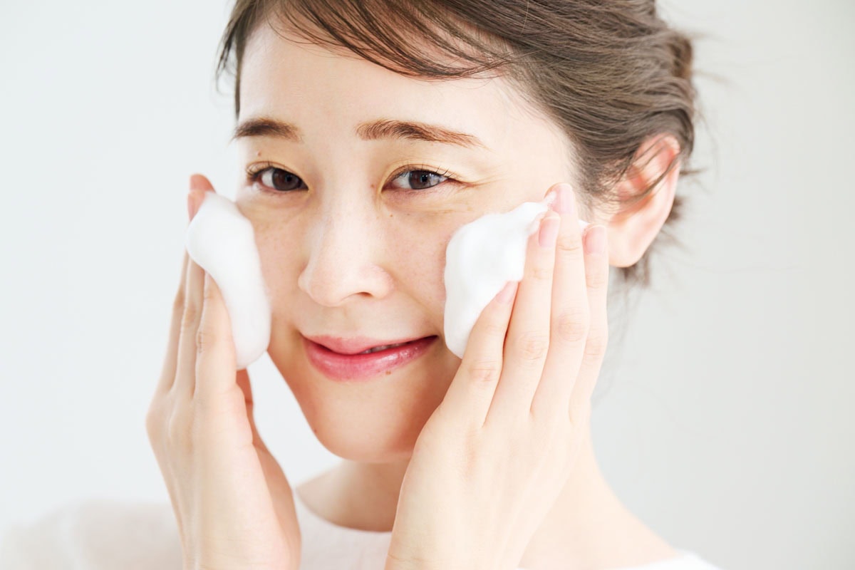 ゆらぐ肌の季節のスキンケアは肌をこすらないことが大事