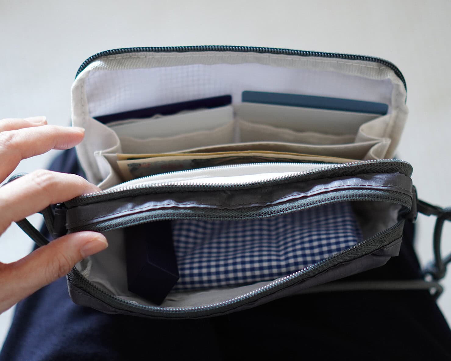 スノーピークお財布ショルダーバッグにカードや現金を収納