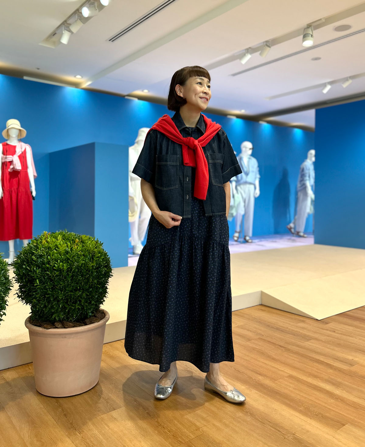 ユニクロのデニムシャツで作る春コーデ