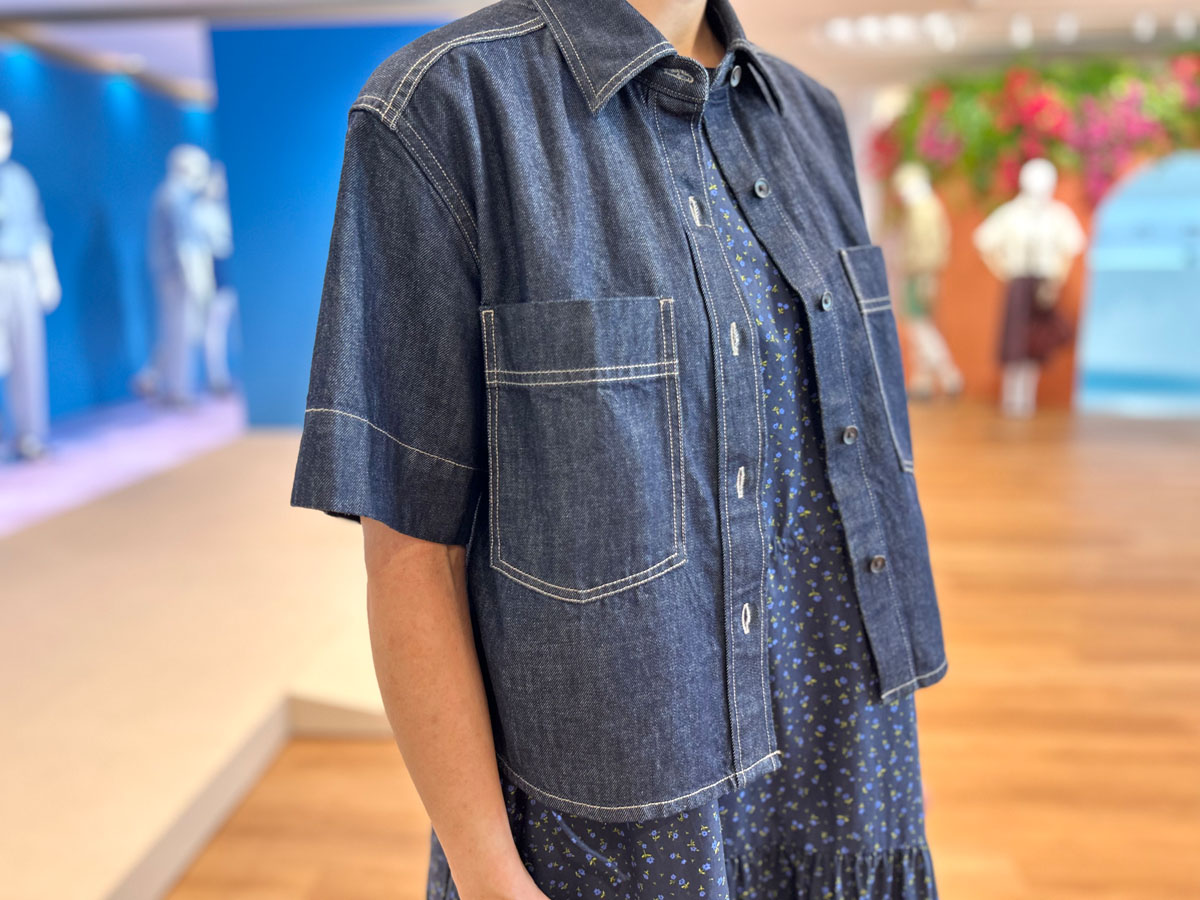 ユニクロのデニムボクシーシャツ