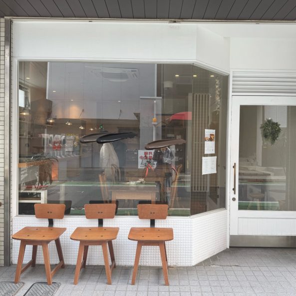 五月のシマゴガツノシマ外観