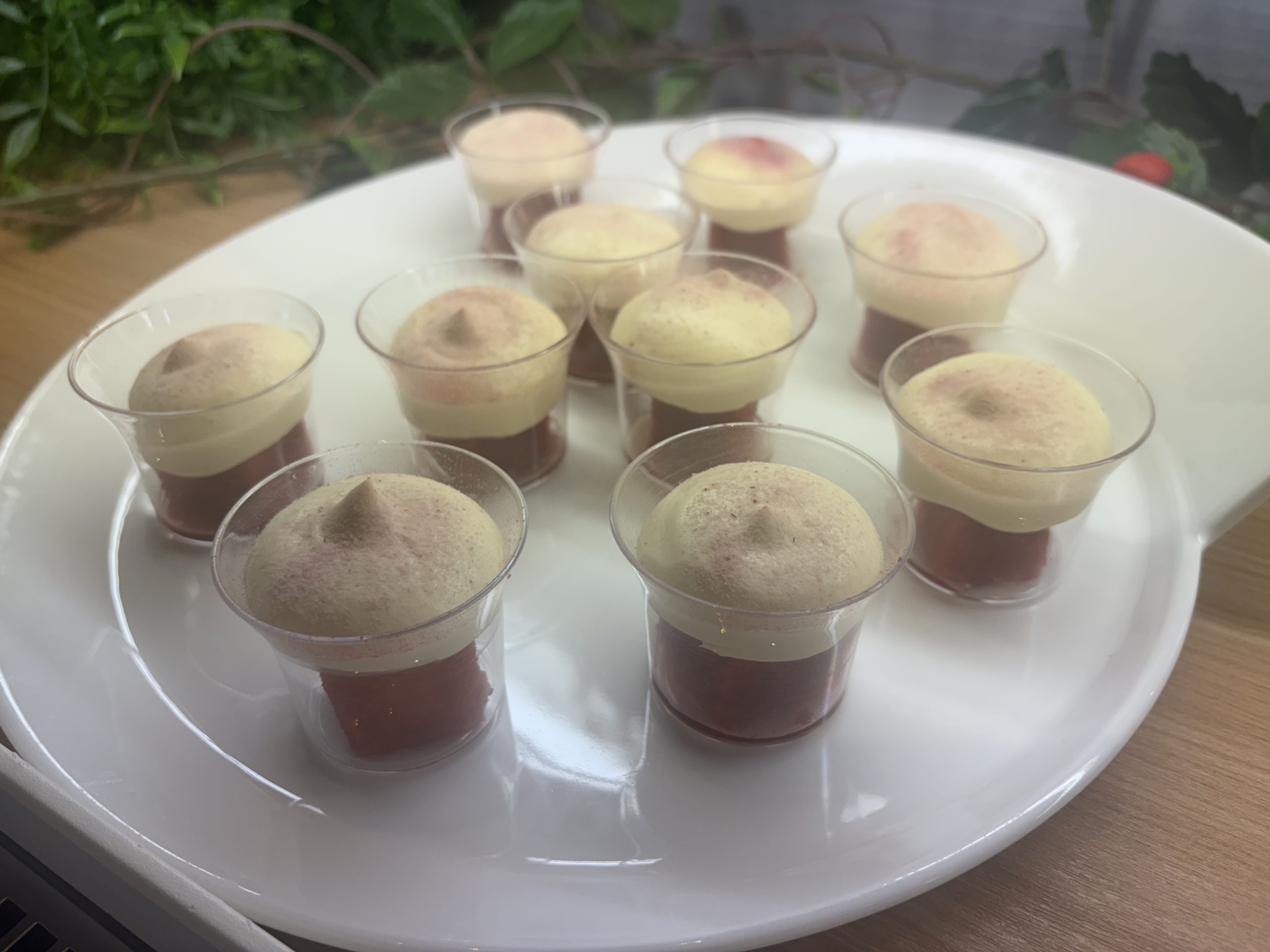 神戸ポートピアホテルのいちごスイーツブッフェ「ストロベリー・ピクニック」のいちごティラミス