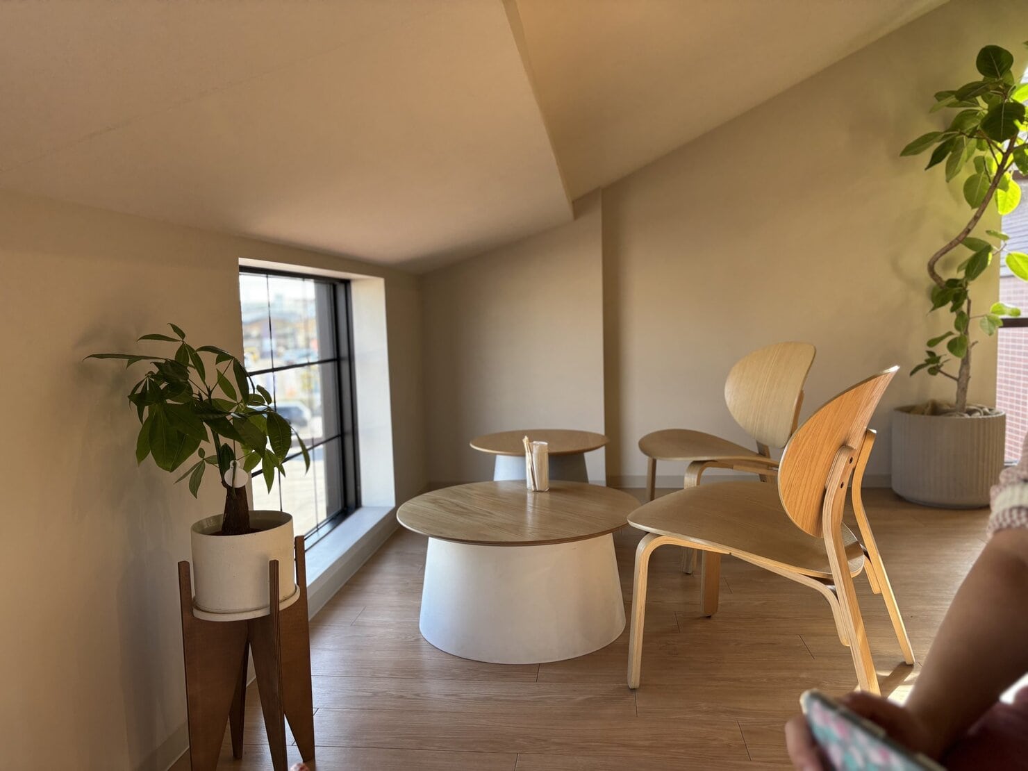 シルコッテ2階カフェ空間