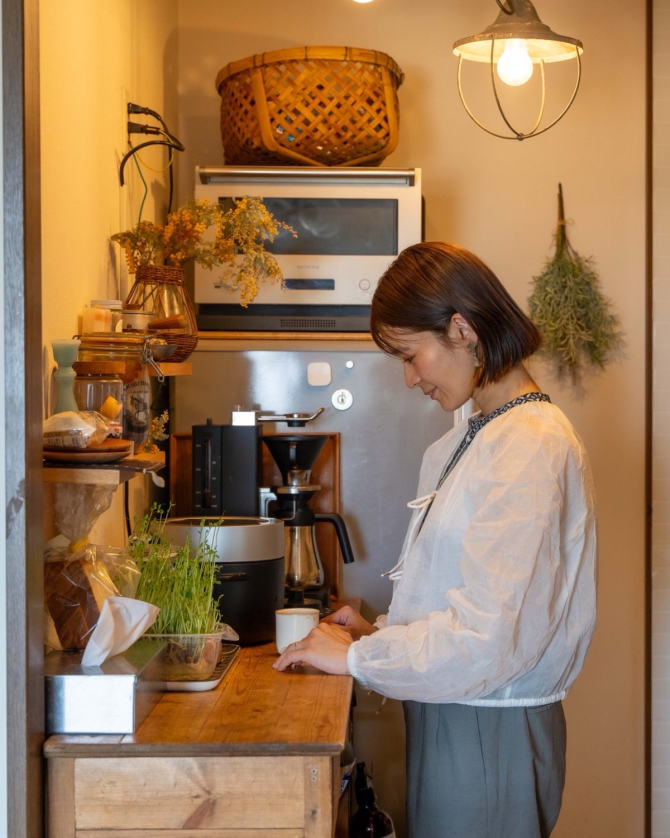 【わが家のキッチン収納】台所に立つモチベーションUP！ 料理が楽しくなる、見せる・隠すのマイルール