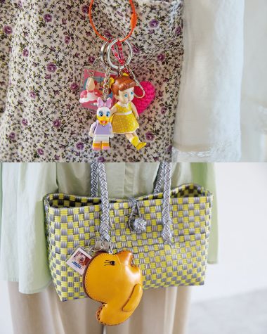 【おしゃれな５名のバッグチャームSNAP】 大人もジャラ付けがトレンド！ あの頃を思い出すモチーフが◎