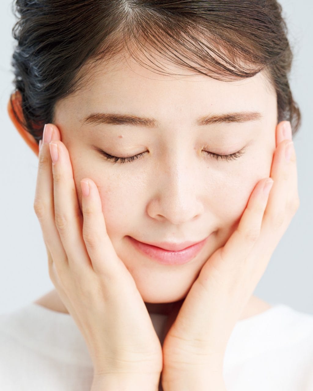 春の敏感肌に悩む方に。大人の「ゆらぎ肌」スキンケア方法3か条とおすすめアイテム