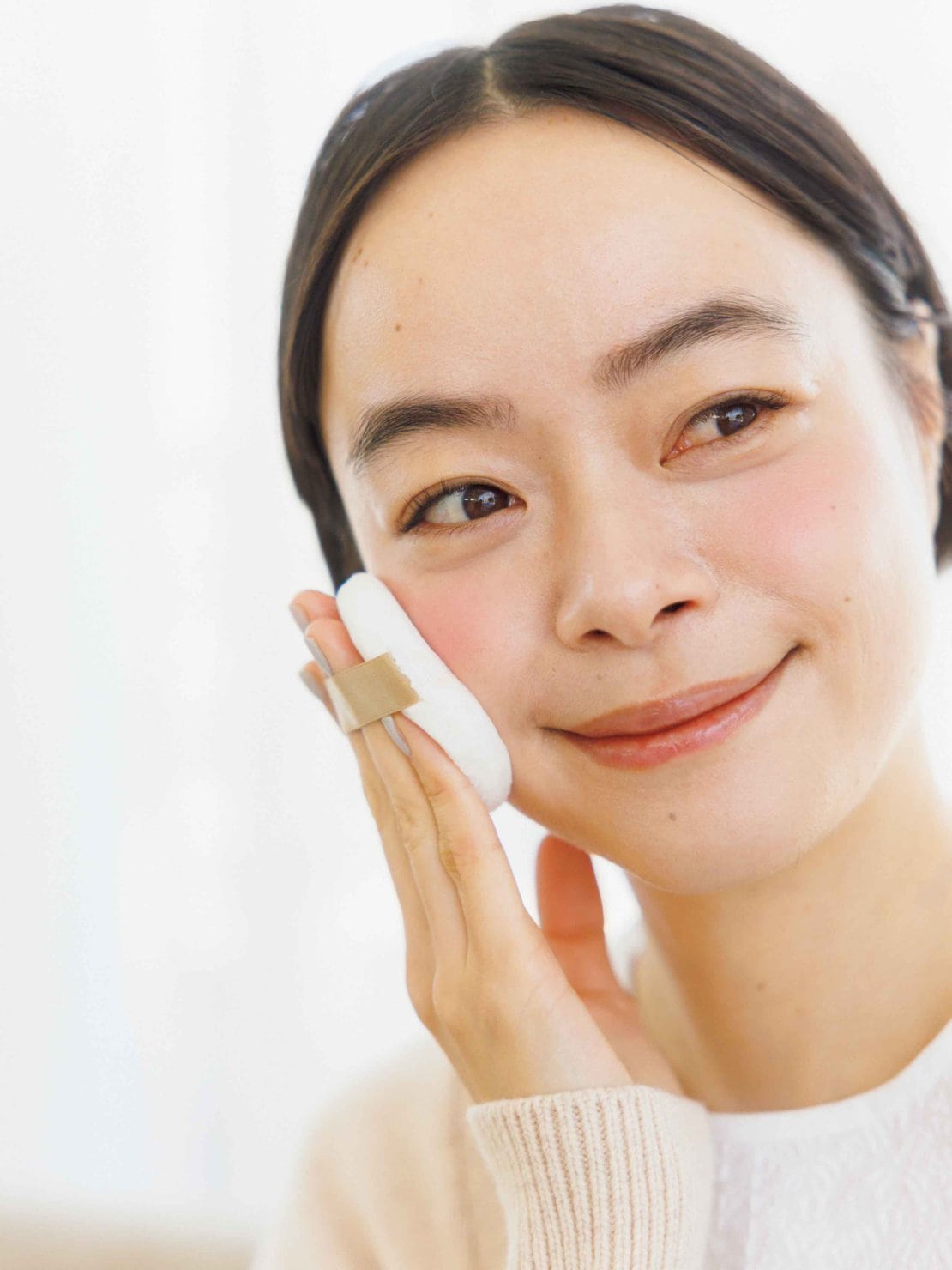 敏感肌・ゆらぎ肌のベースメイクのやり方 パウダー