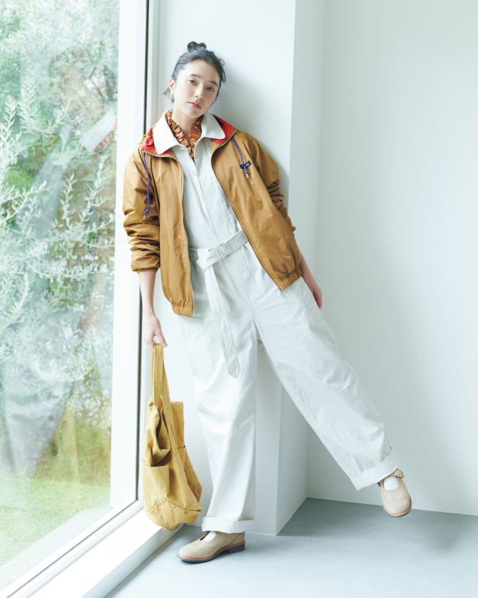 ナイロンブルゾンがあればナチュラルスポーティもお手のもの