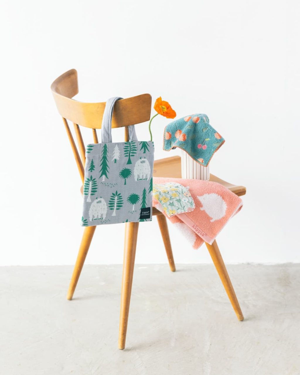 kippisの新作タオル&ミニバッグで春を迎えよう