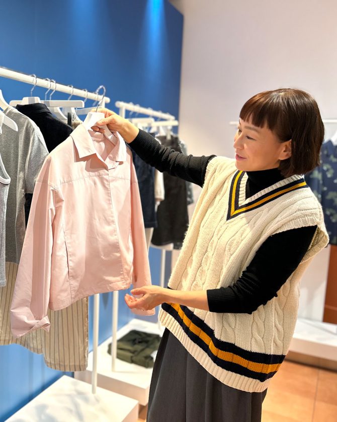 30代40代女性に似合う【大人のユニクロ｜春の軽アウター＆半袖ジャケット】 ファッションスタイリストが選ぶ今季のおすすめ3アイテムをチェック！