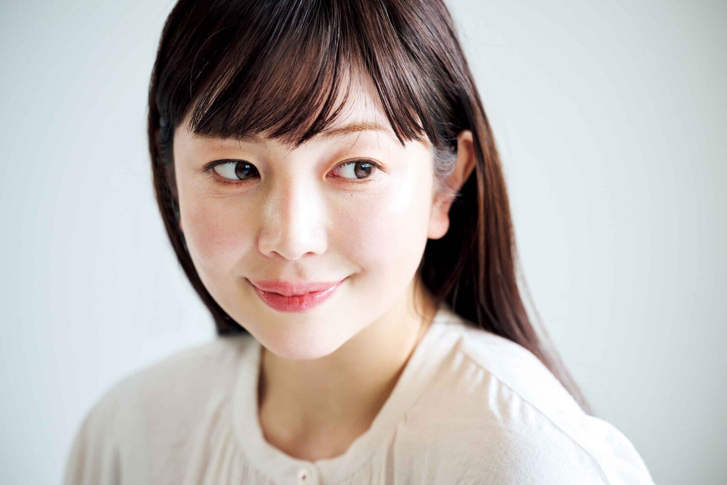 クッションファンデーションおすすめ編　KANSOSAN [ 乾燥さん ]毛穴や色ムラを整えるうるおい透明感肌