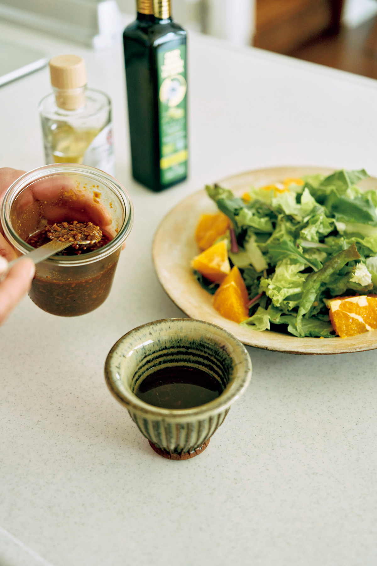 しょうゆ麹+酢+オリーブオイルの 自家製即席ドレッシング