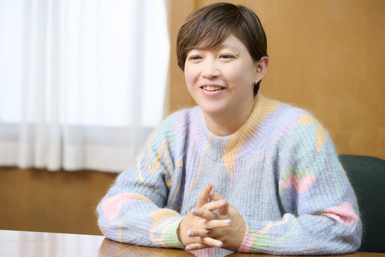 山崎エマ監督