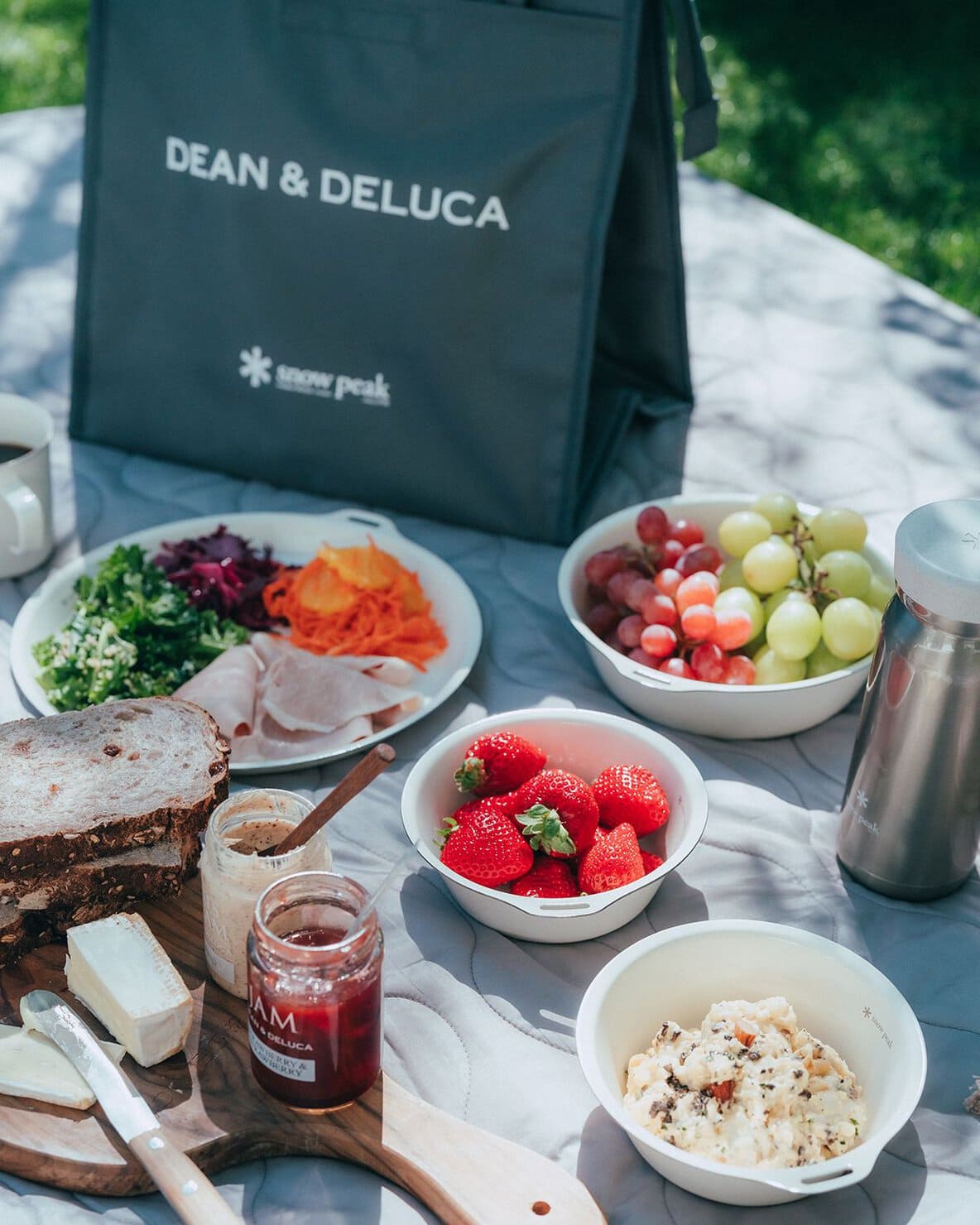 スノーピークとDEAN ＆ DELUCAのコラボアイテムが登場！】外ごはんが