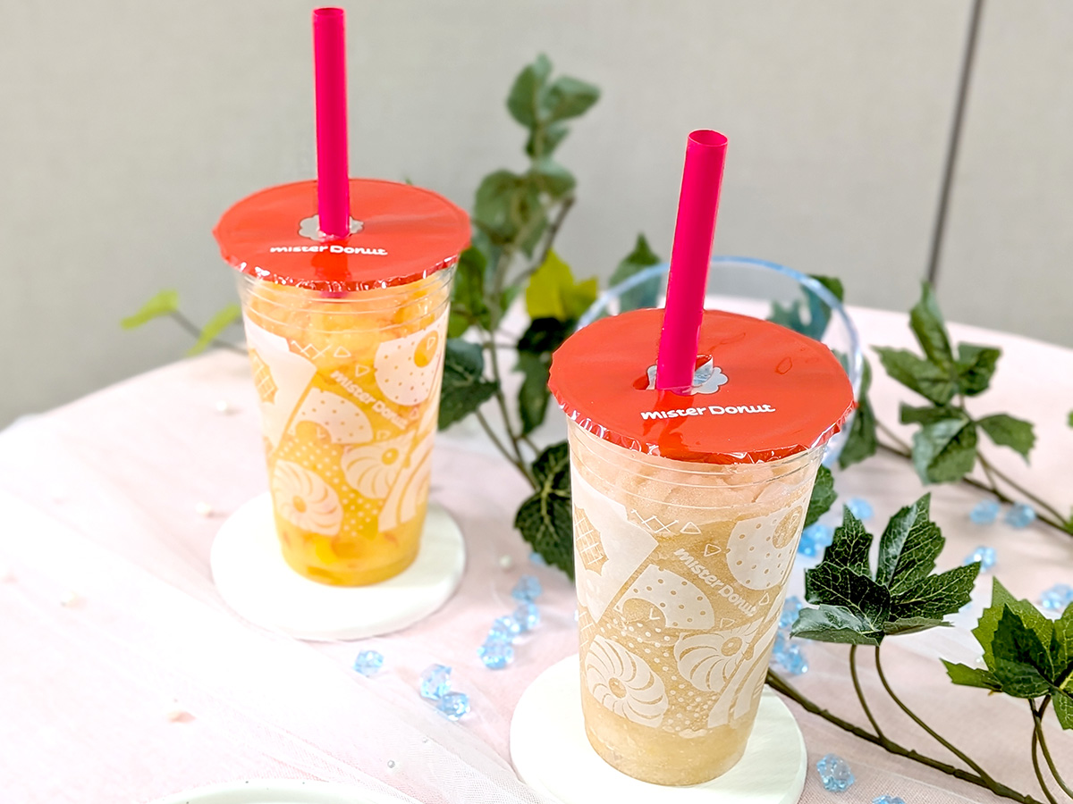 4月27日発売。ミスタードーナツの新商品『シャリもぐフルーツフローズン』『シャリもぐヨンジーガムロ マンゴー&グレープフルーツ』『シャリもぐフォンリービン パイン&ナタデココ』