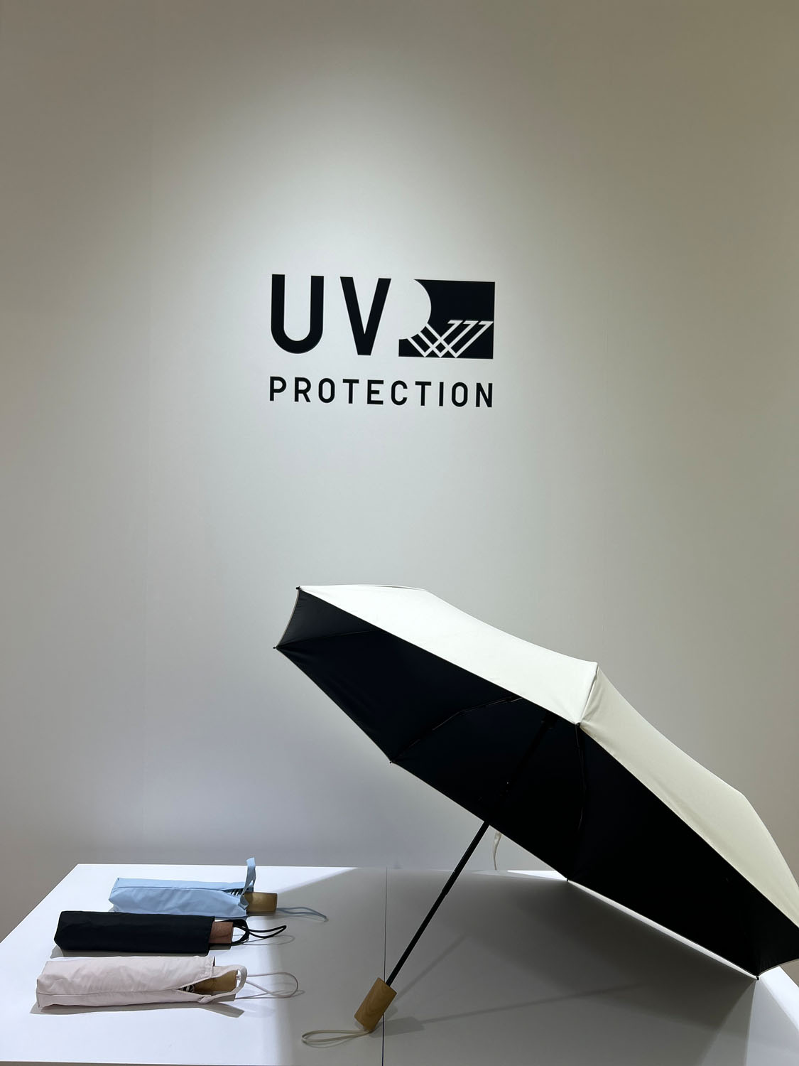 ユニクロの晴雨兼用傘