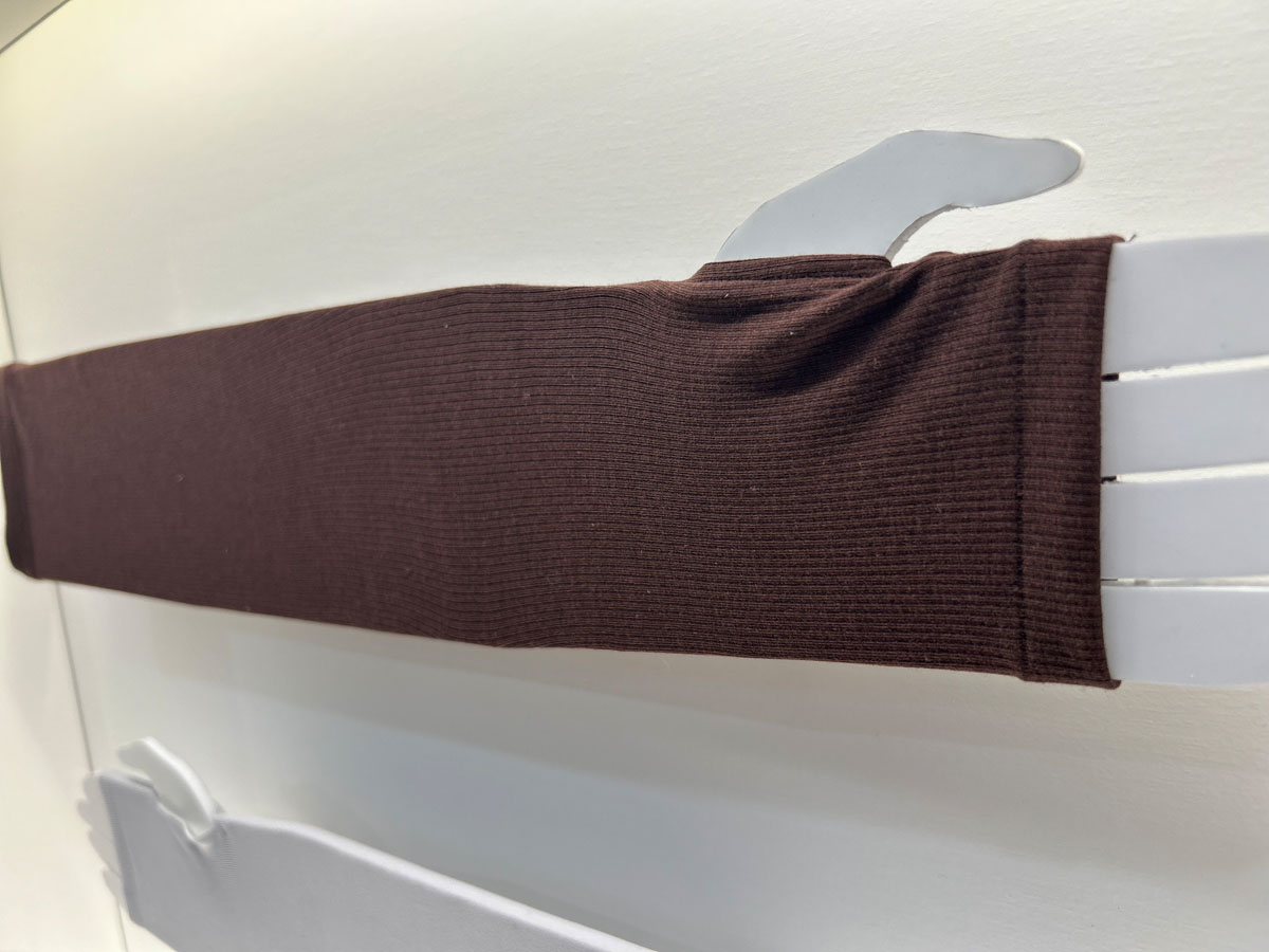 ユニクロのUVカットリブアームカバー