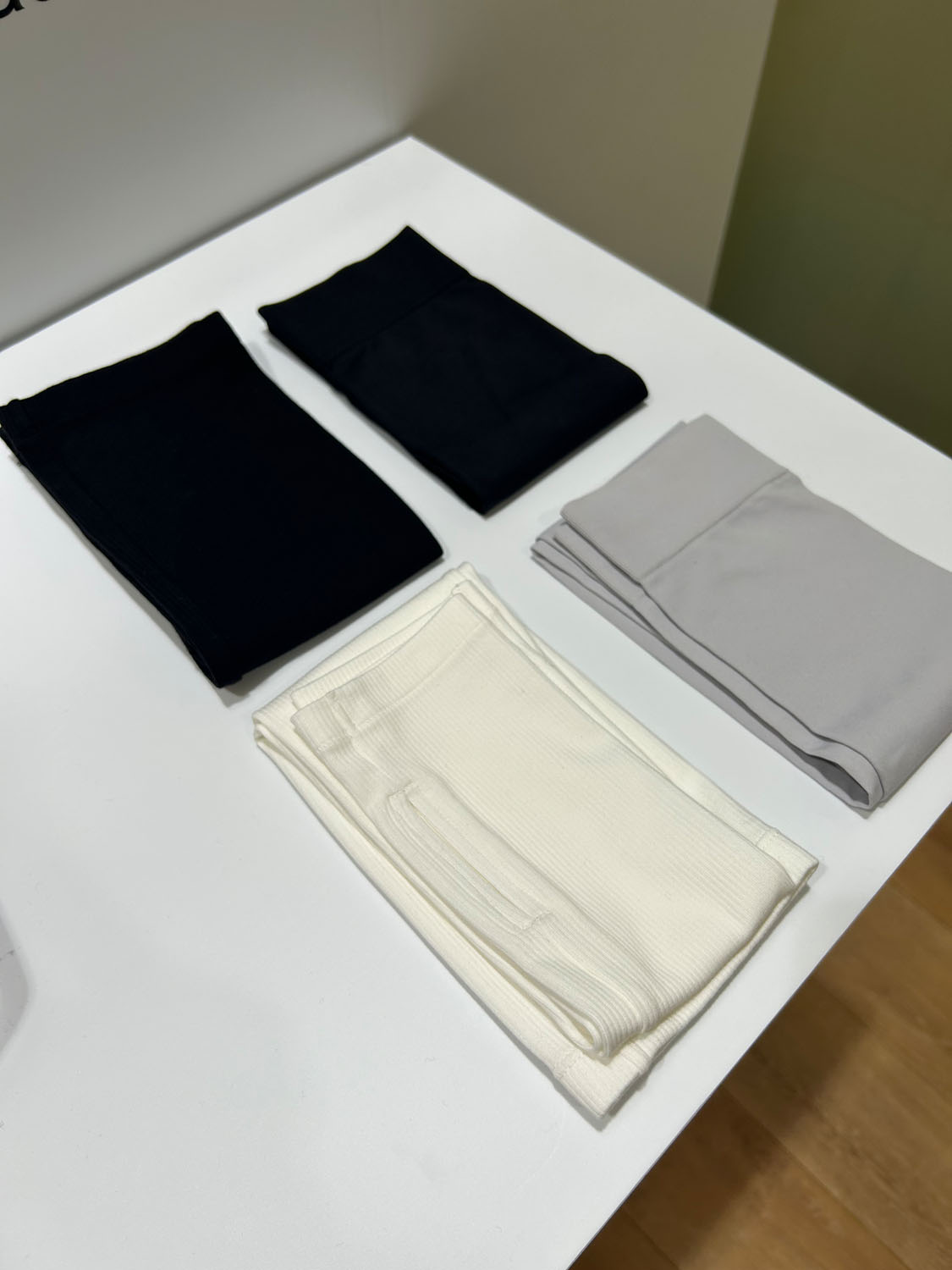 ユニクロのUVカットアームカバー