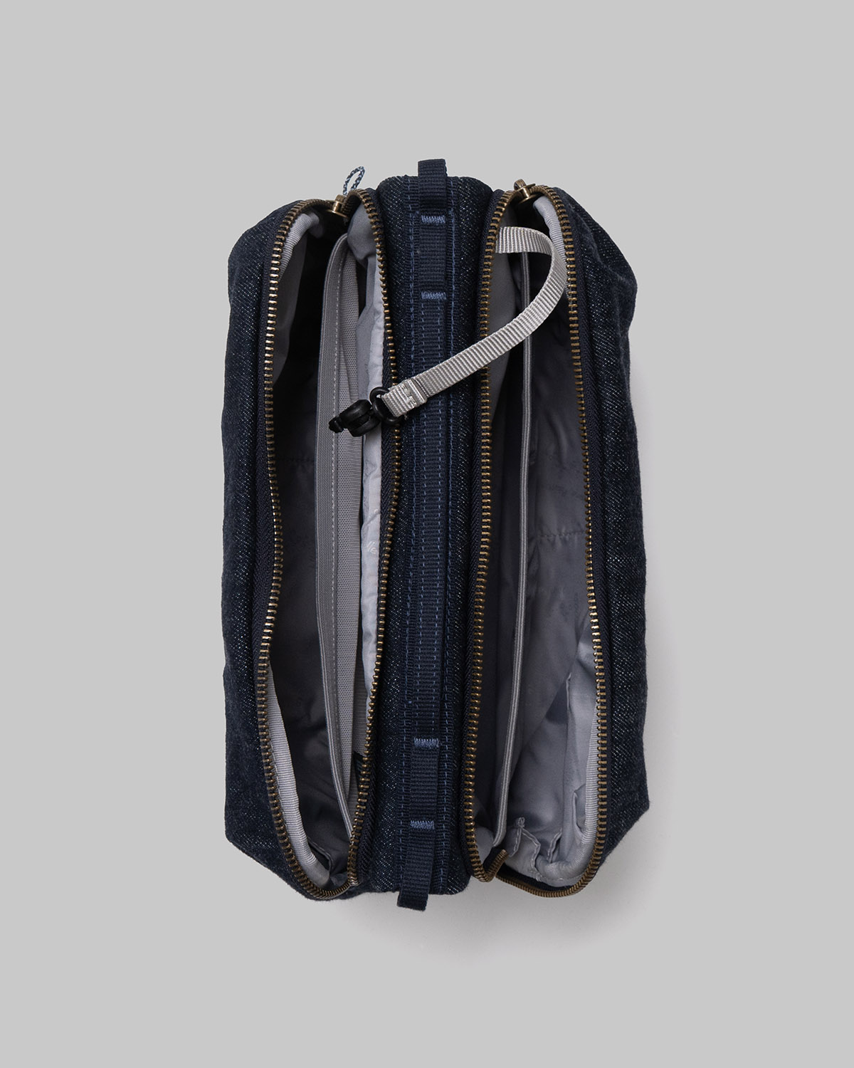 To p o l o g i eプレミアムデニムコレクション