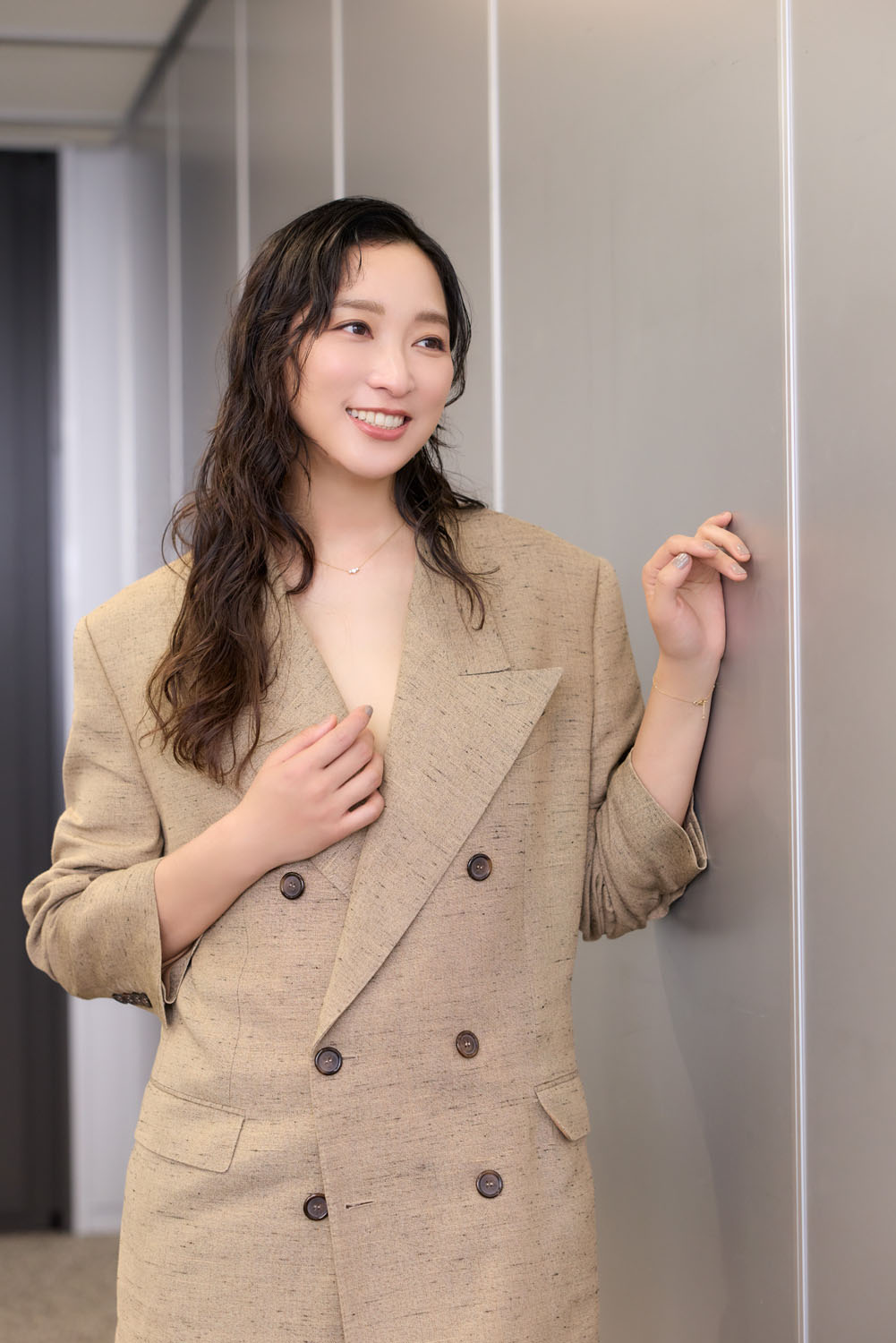 フィンランド滞在について語る杏さん