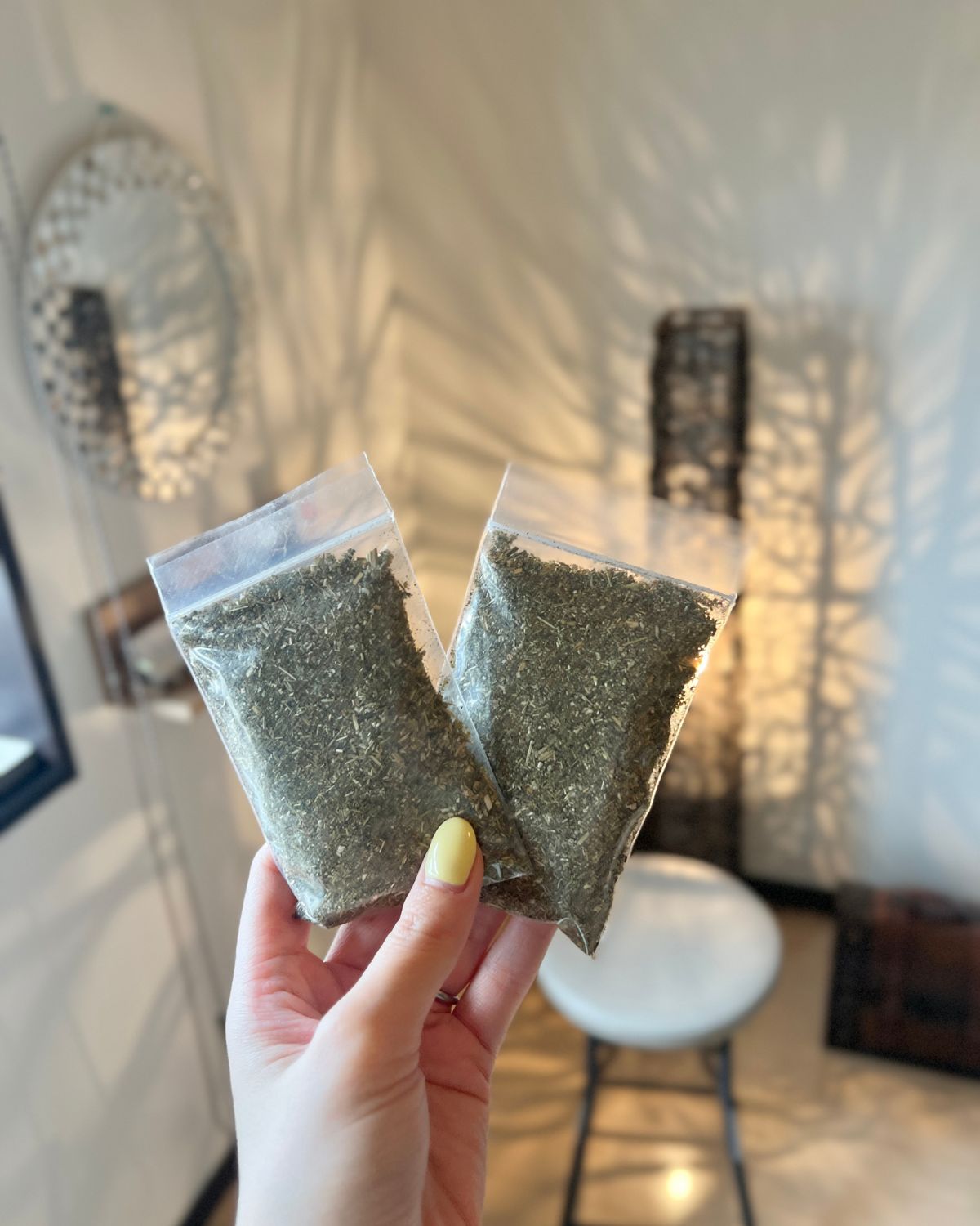 若よもぎ蒸しに使用する美肌を実感しやすい「美」の草