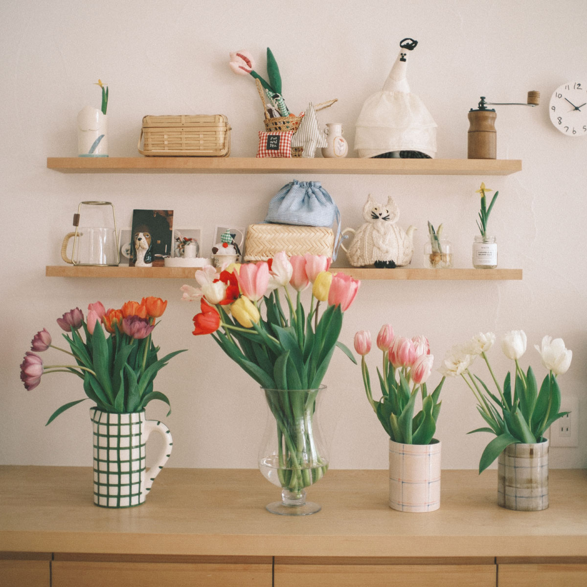 春のお花を生ける花器たち