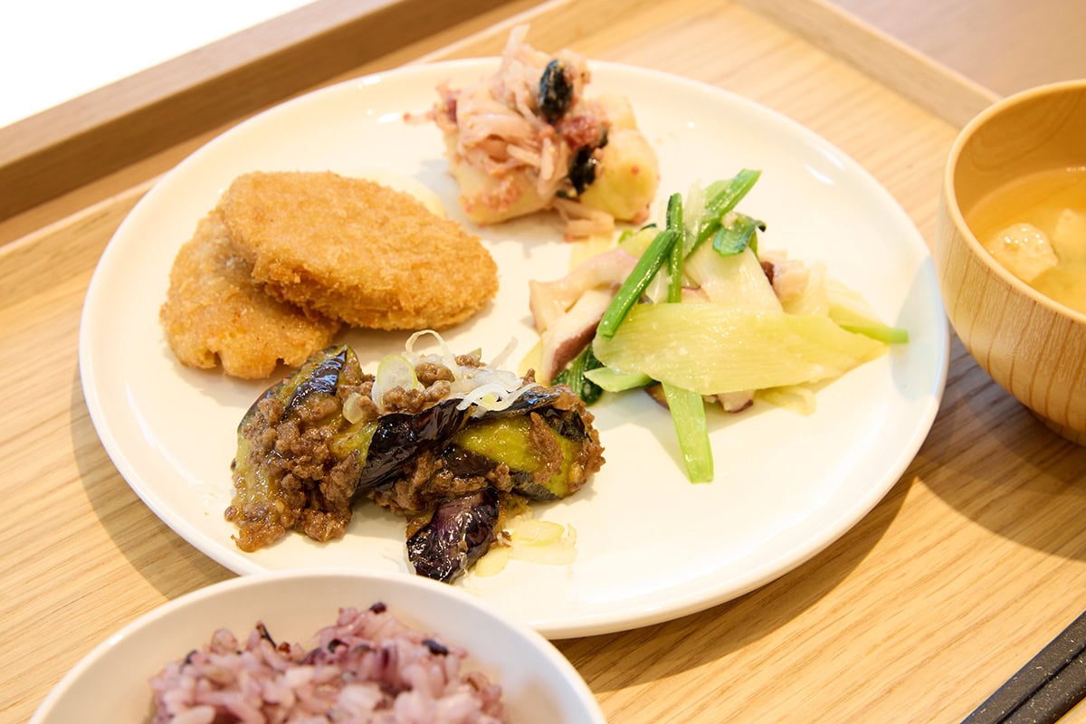「Café&Meal MUJI 飯田橋」の選べるデリ4品