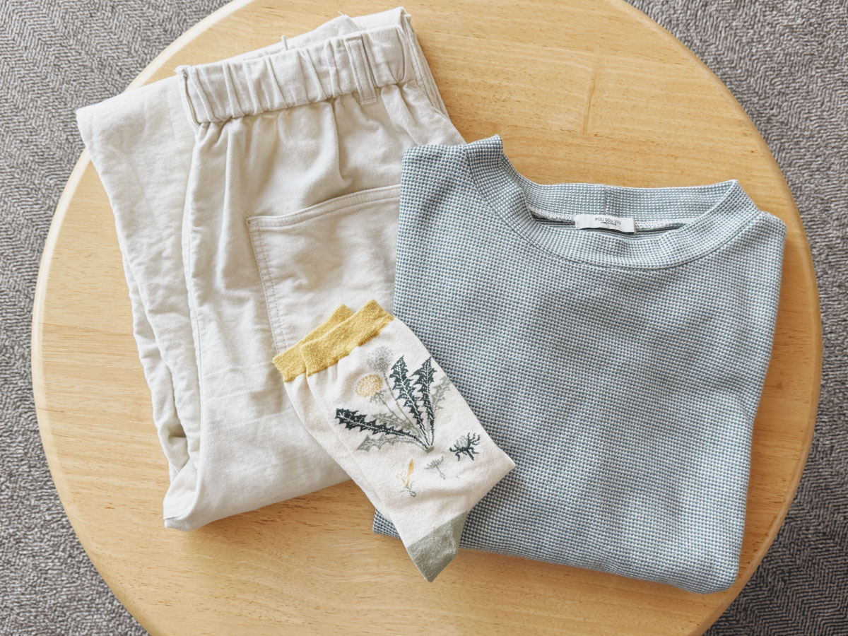 翌日着る服は、忙しい朝に悩んだり迷わないように、前日に準備