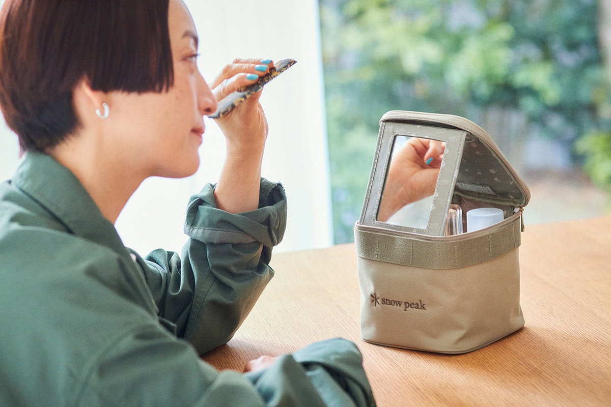 【リンネル×スノーピーク付録】高山都さんがバニティポーチを使ってみた