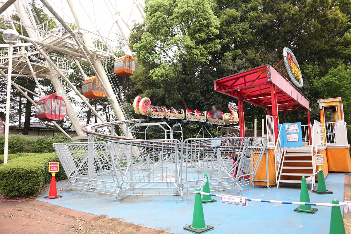 千葉県野田市にあるもりのゆうえんちのドラゴンコースター