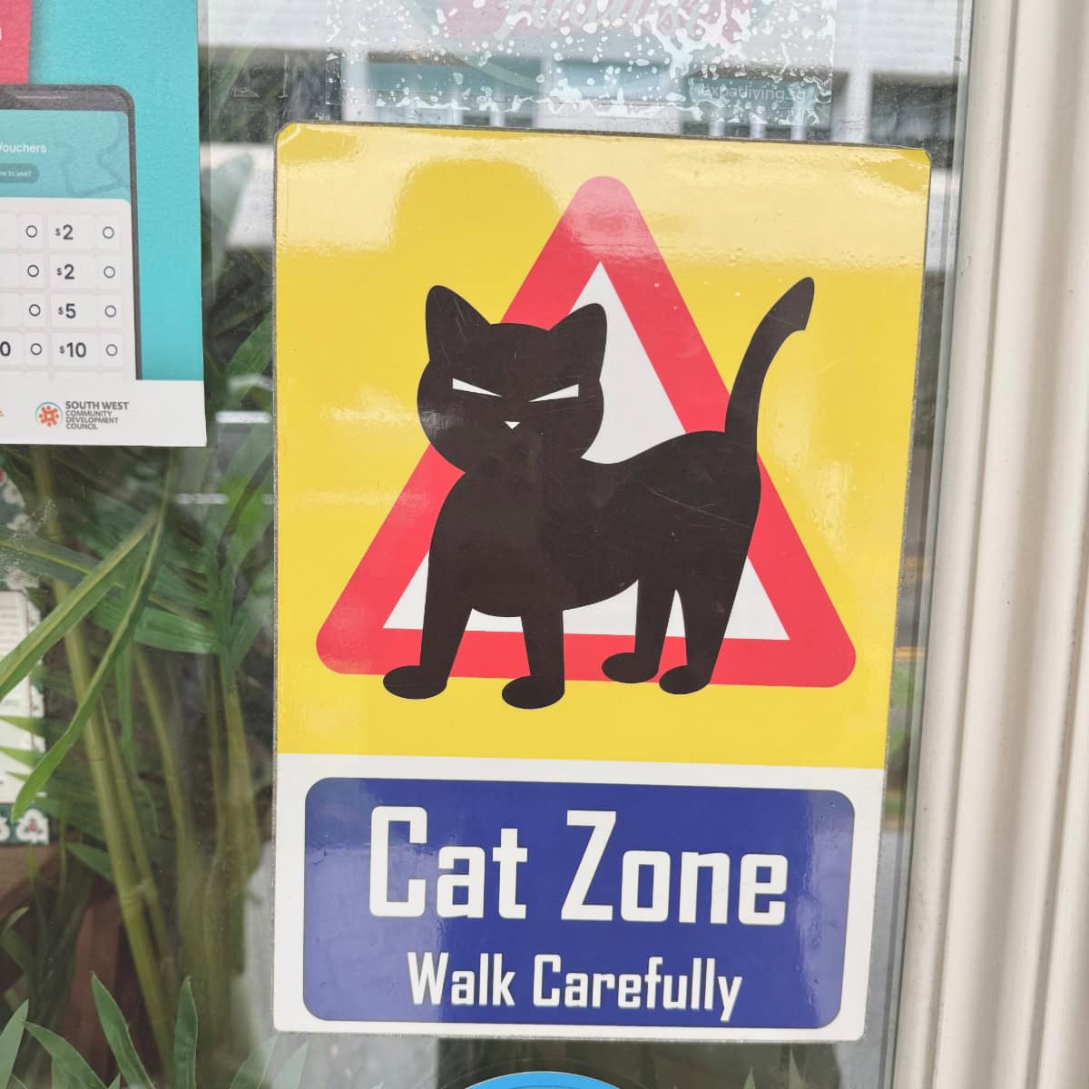 シンガポール雑貨屋さんCatSocratesのかわいい注意書き