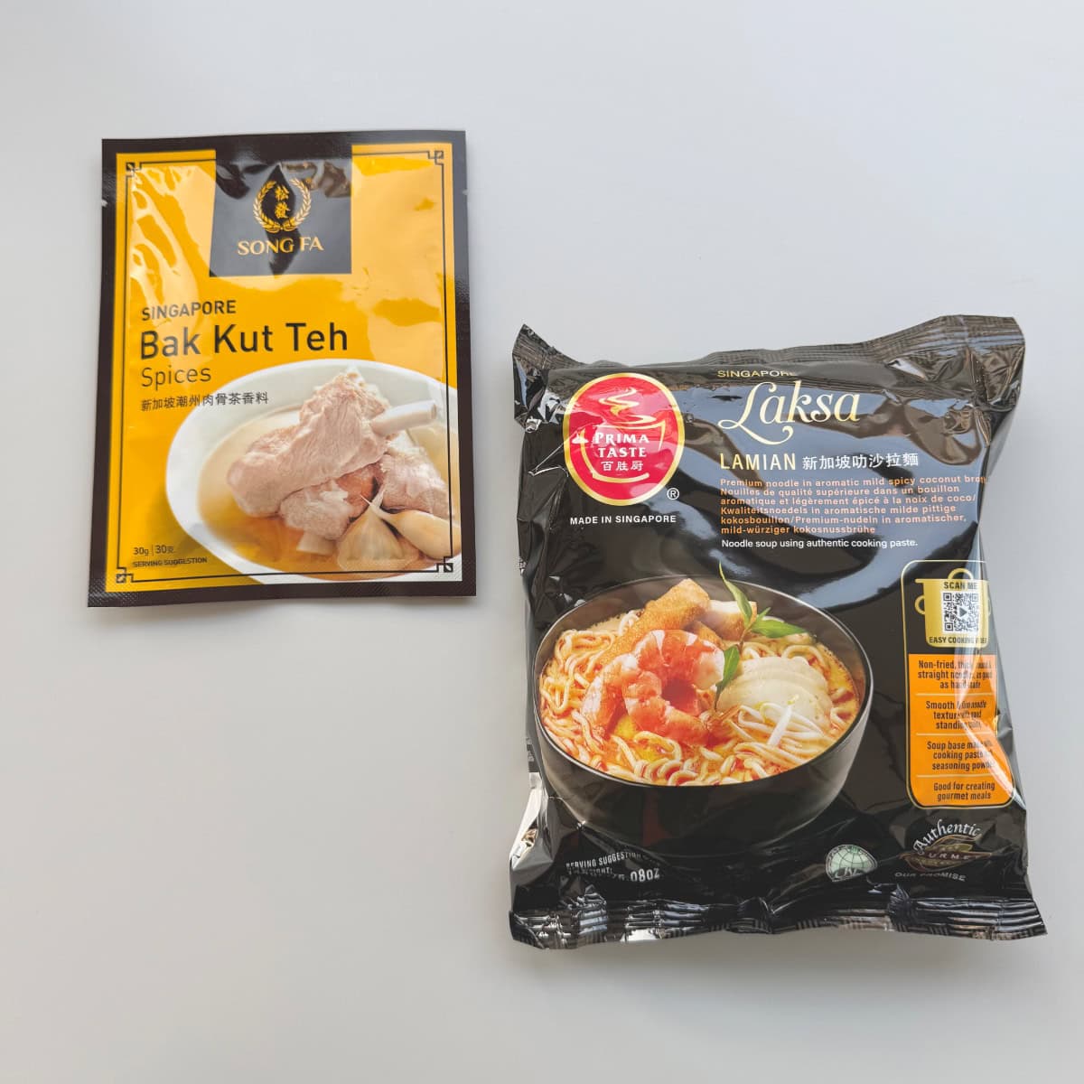 シンガポール土産 バクテーの素、インスタント麺ラクサ