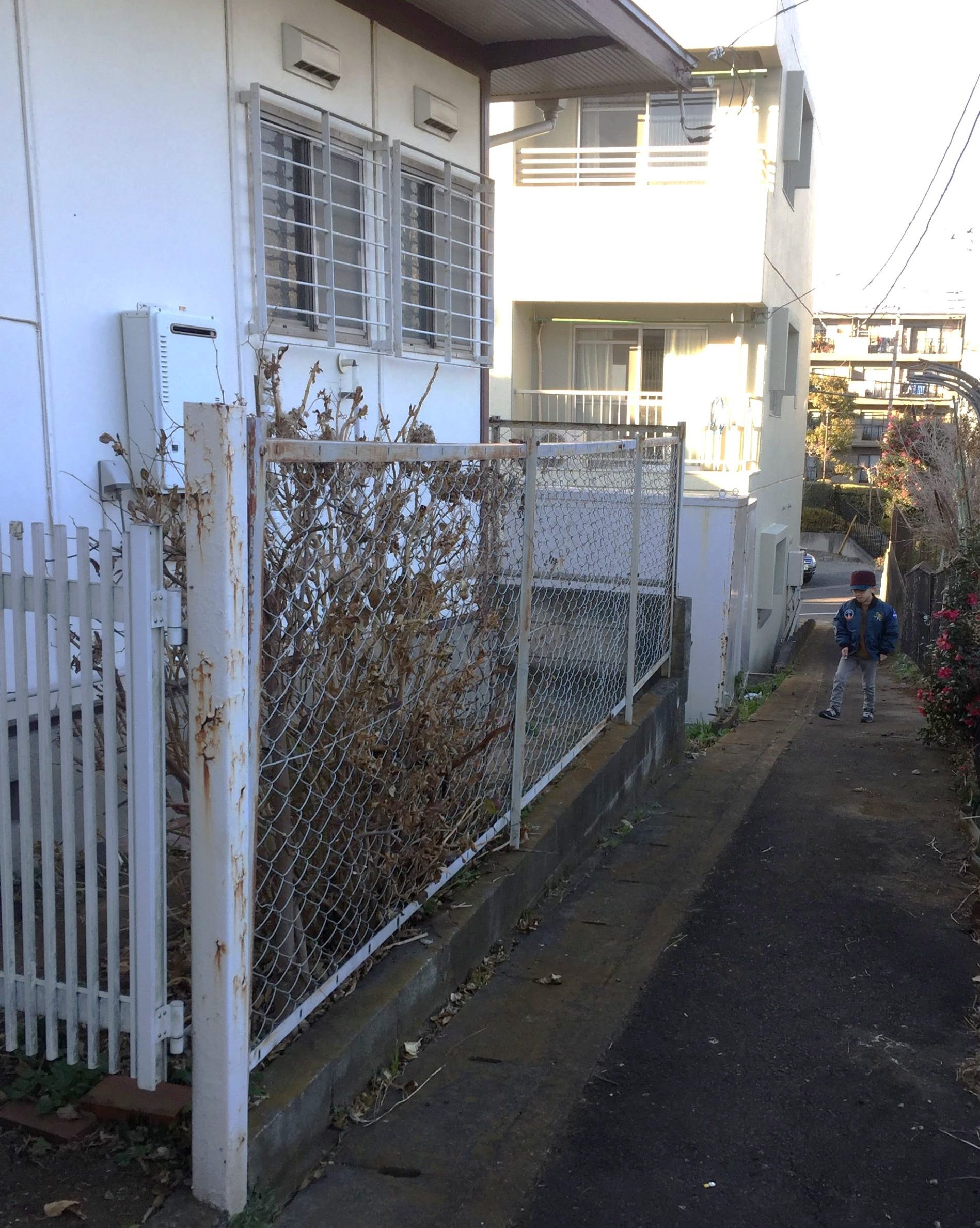 建て直す前の家にあった鉄のフェンスや窓の鉄格子