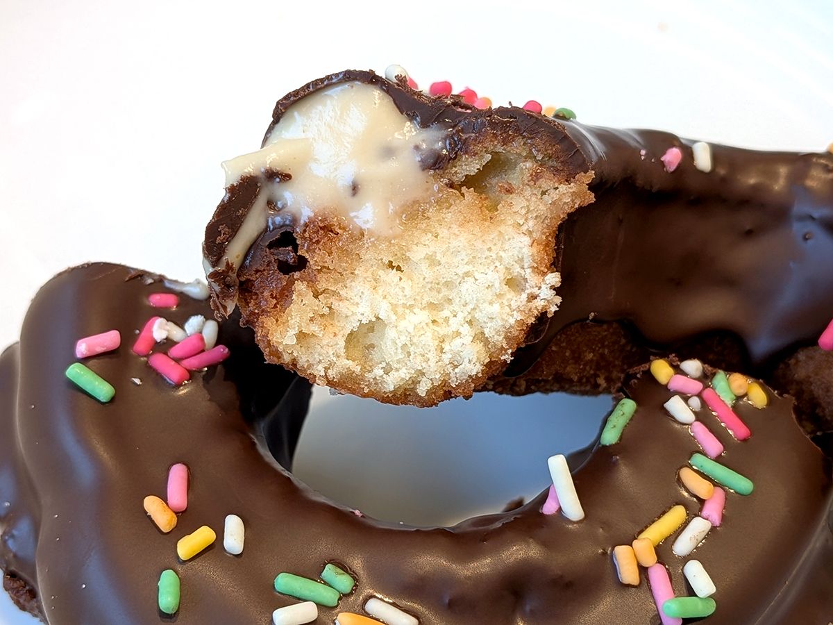 「チョコバナナファッション」は、おまつりで食べていた、あのチョコバナナの味わいを完全再現!