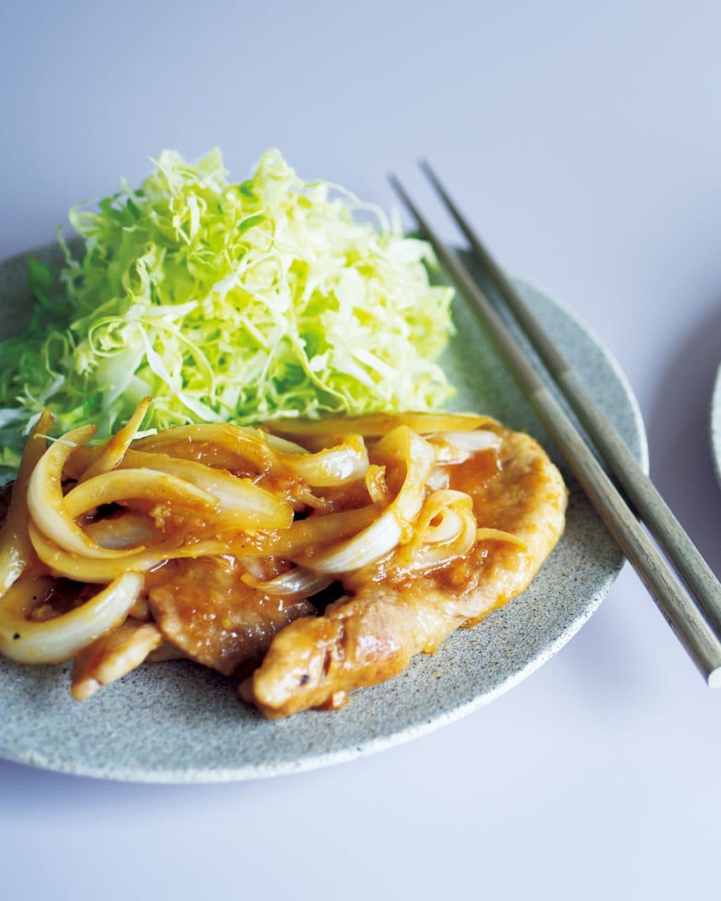 真藤舞衣子さん玉ねぎのピクルスのアレンジレシピ「豚肉のしょうが焼き」