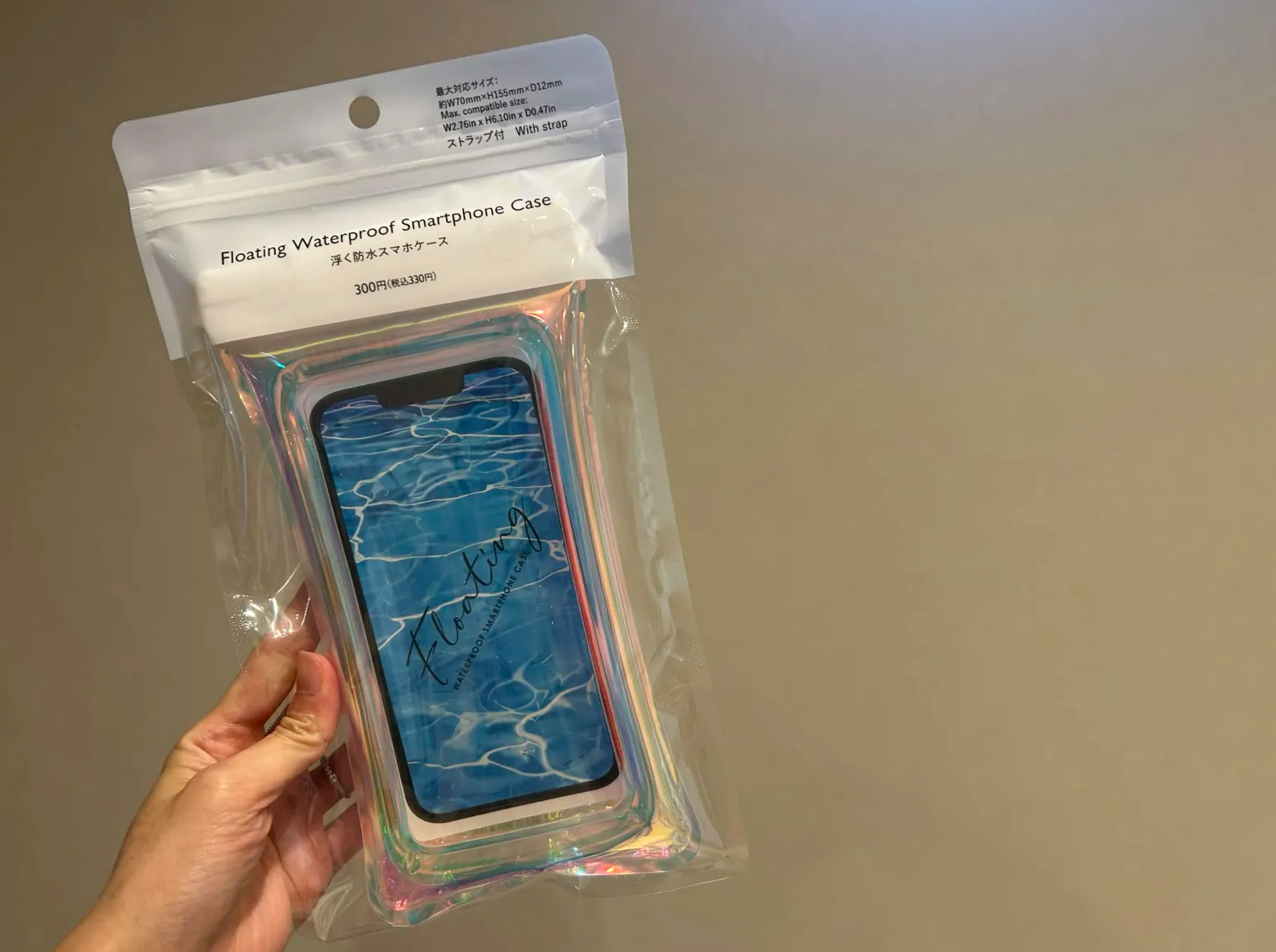 ダイソー・スリーピーの浮く防水スマホケース