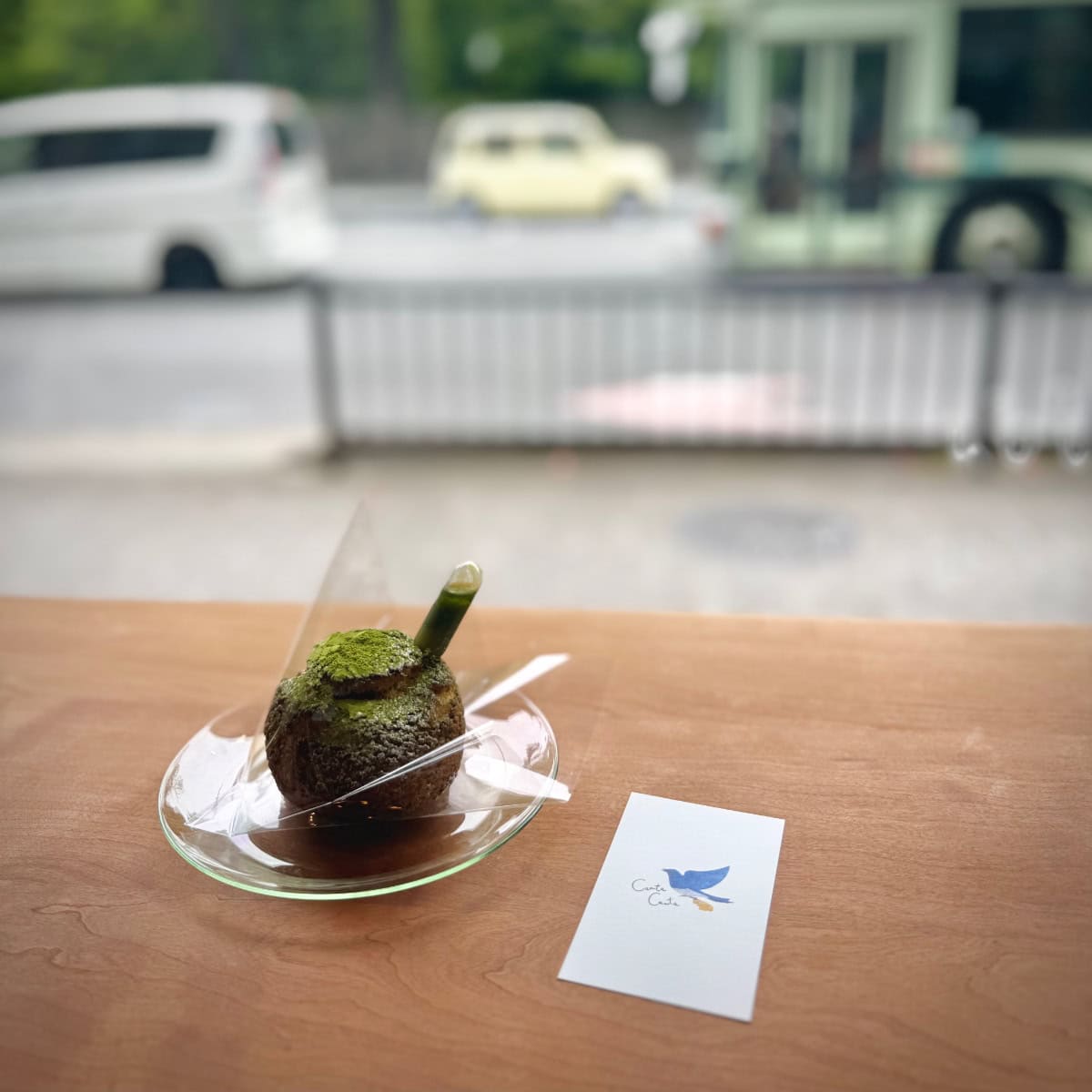 京都丸太町、京都御苑近くのシュークリーム屋さんCanta Canta、めっちゃ抹茶シュークリーム