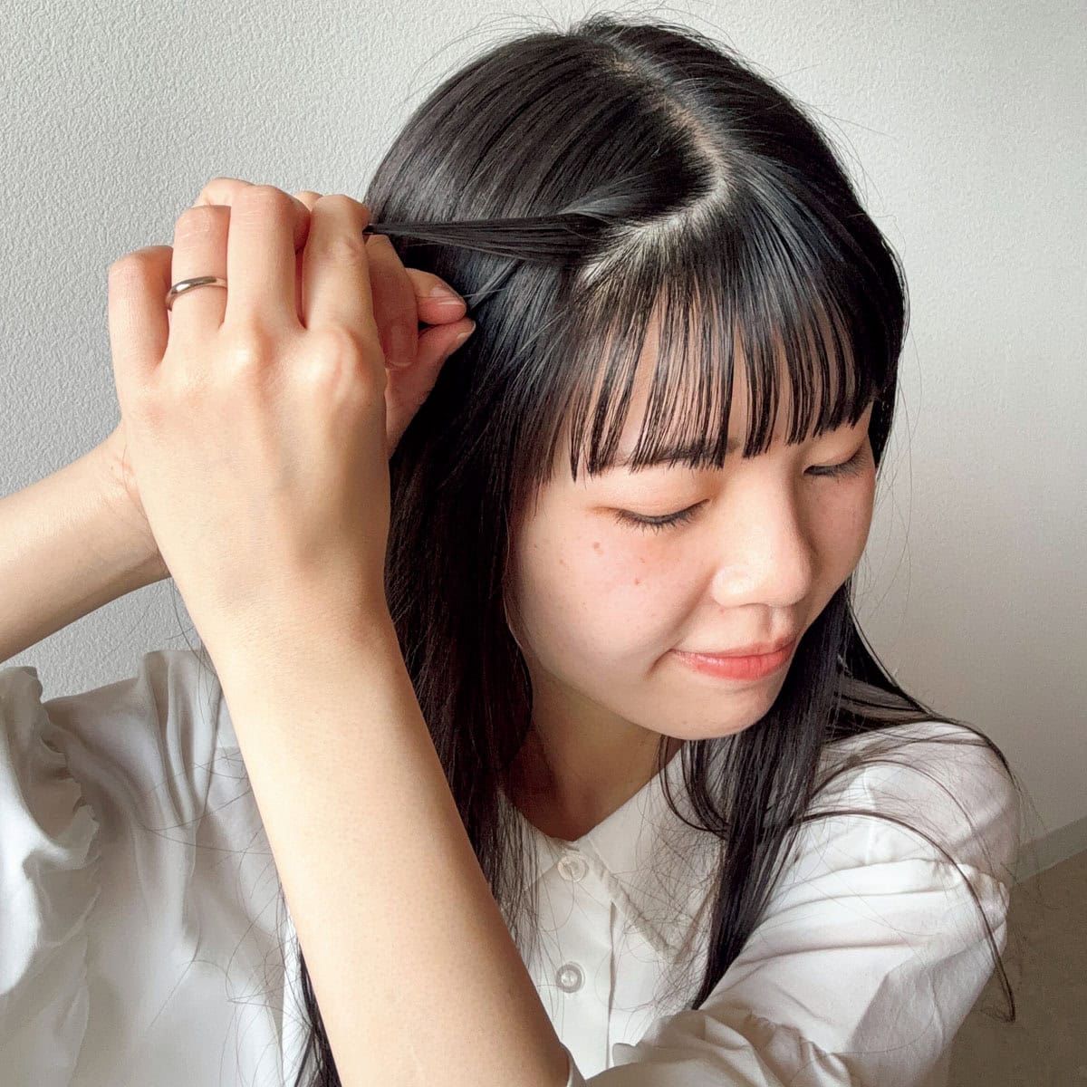 大人の前髪アレンジのやり方