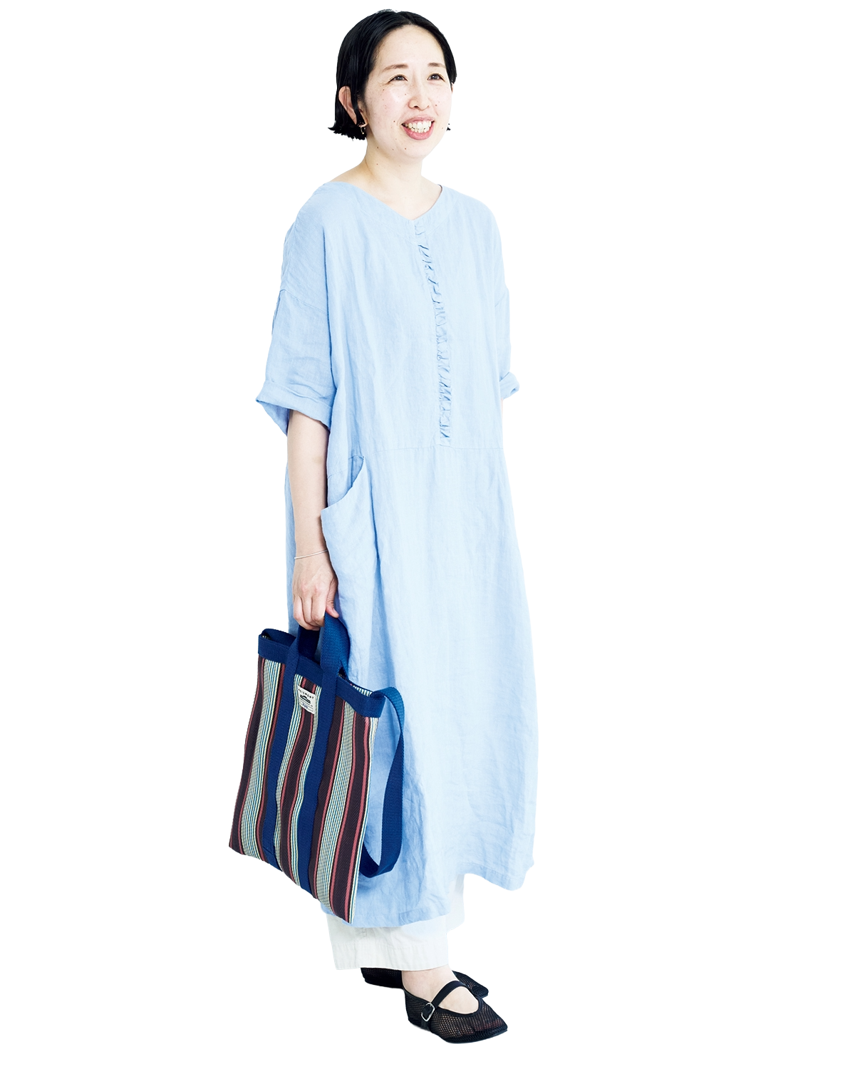マディ スタッフ 須澤彩乃さんの私服スナップ