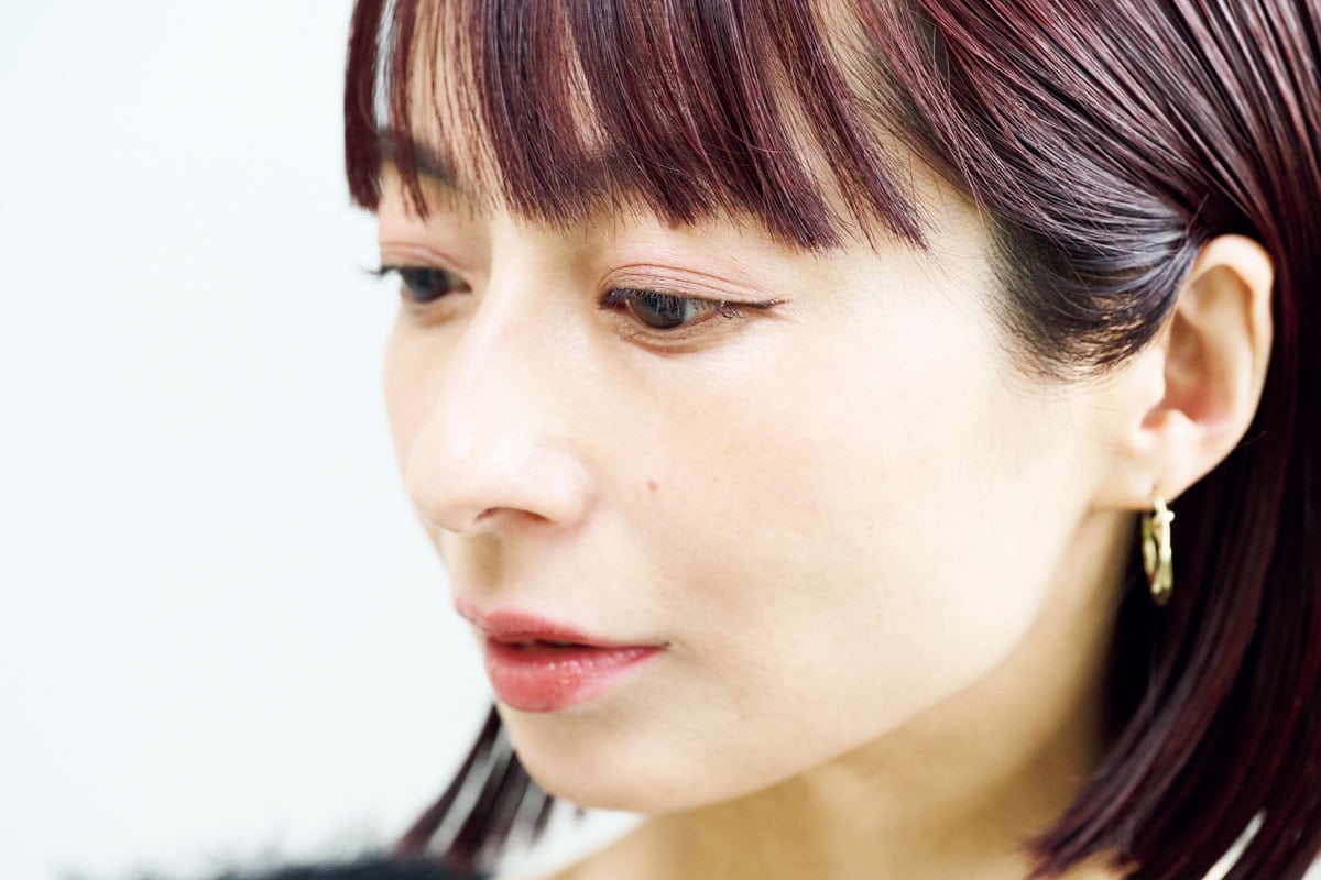 繊細な陰影と血色感を重ねてやさしく上品な仕上がりに