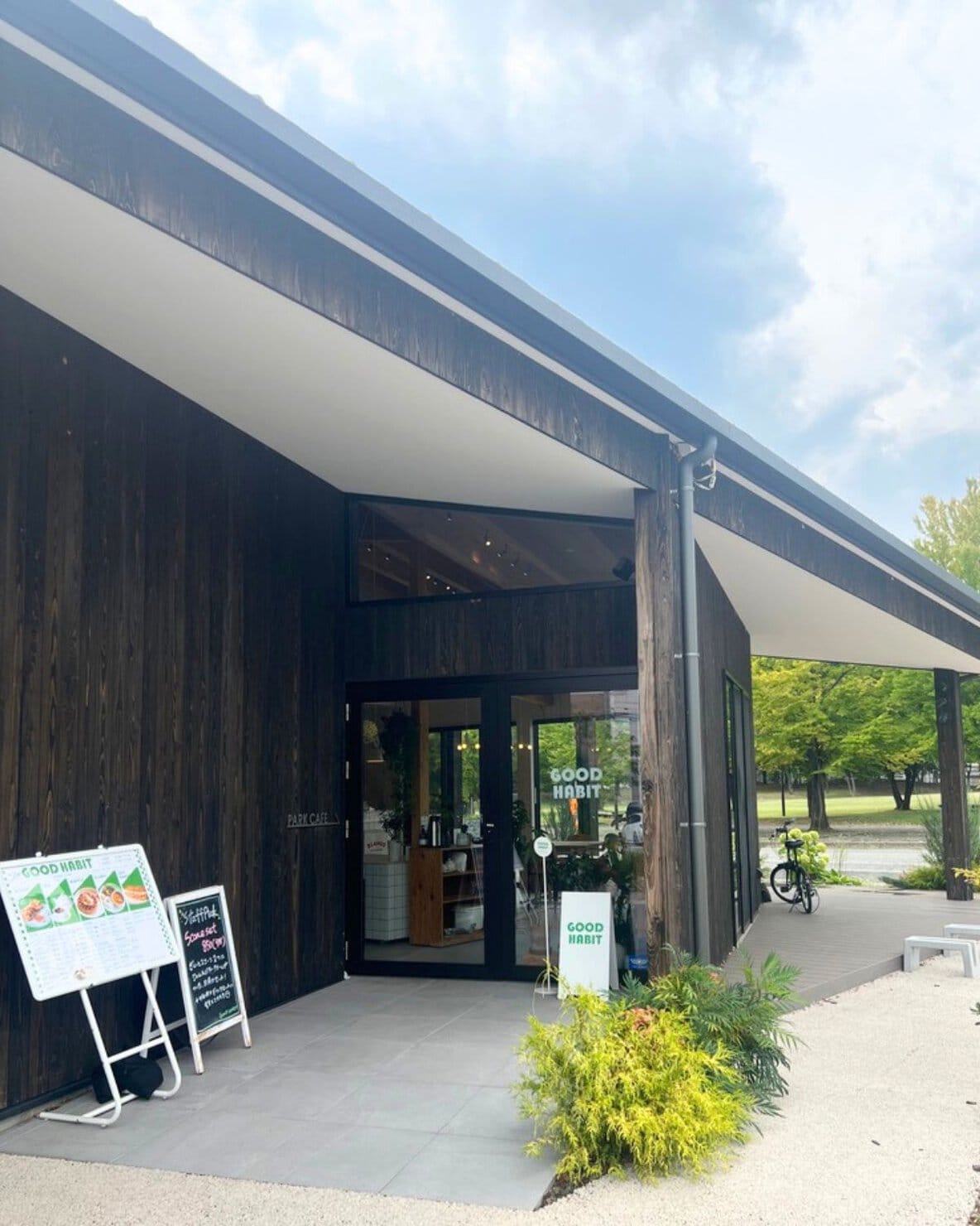 軽井沢生まれの紅茶とスコーンのお店GOODHABITの外観