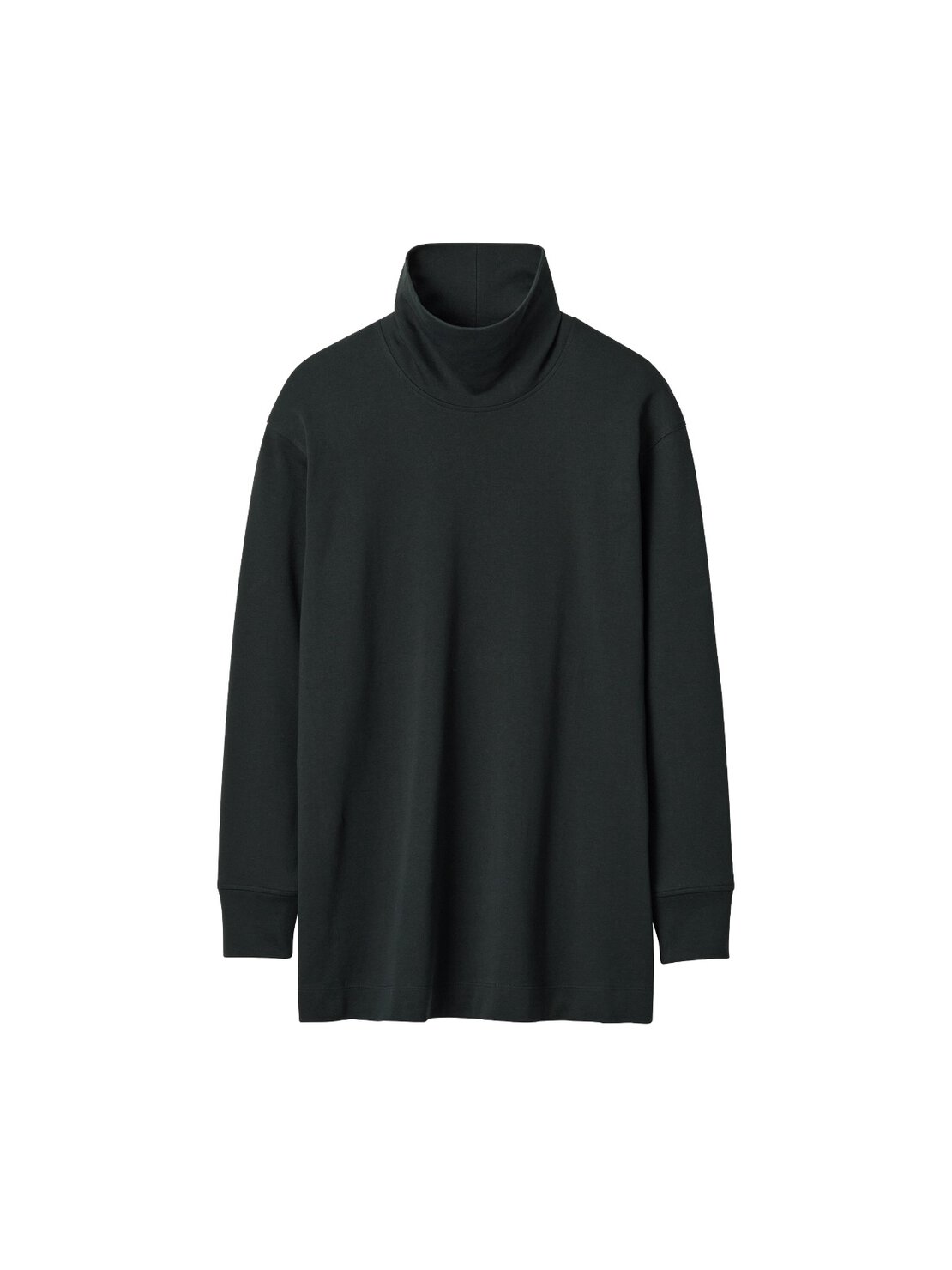 タートルネックロングT ¥2,990