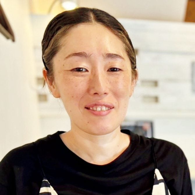 ヘアメイクアップアーティスト 長澤 葵さん