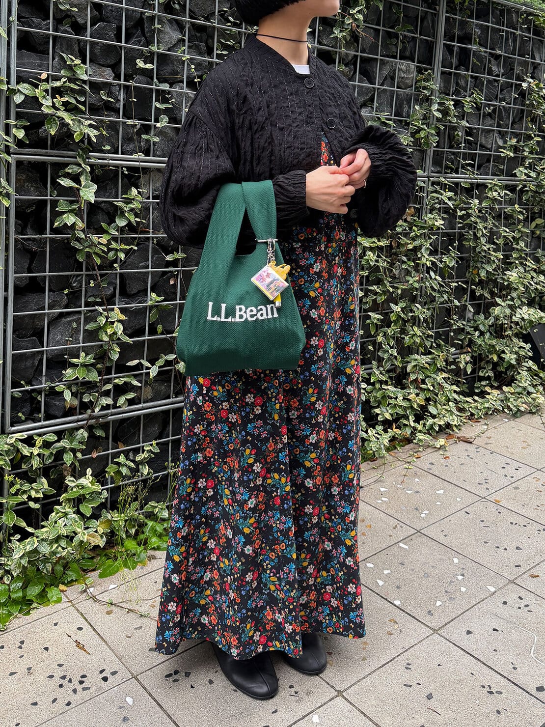 リンネル11月号L.L.Bean付録バッグで柄スカートコーディネート